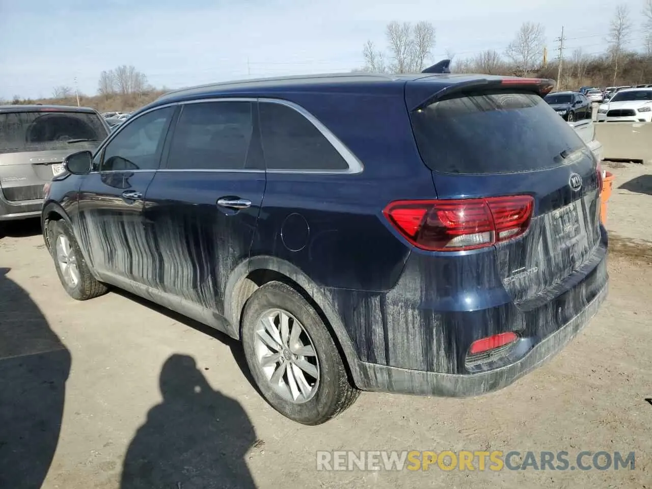 2 Photograph of a damaged car 5XYPG4A32KG463068 KIA SORENTO 2019