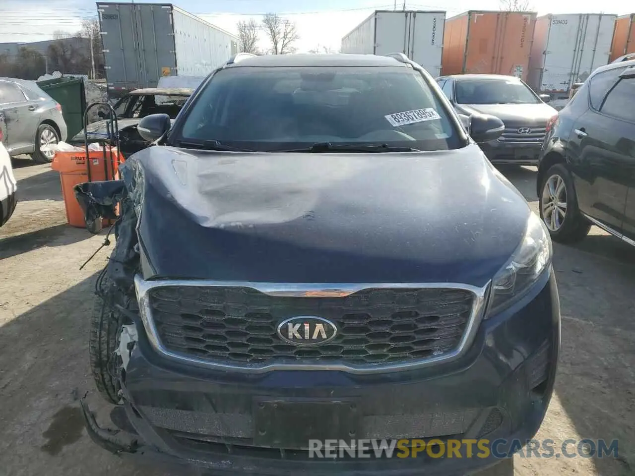 5 Photograph of a damaged car 5XYPG4A32KG463068 KIA SORENTO 2019