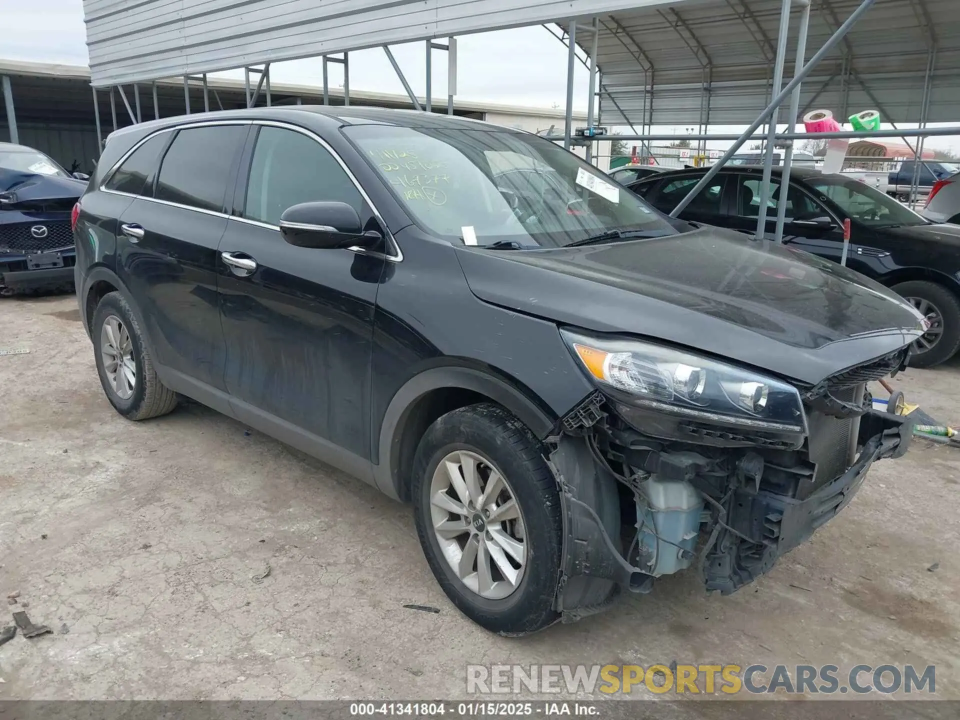 1 Photograph of a damaged car 5XYPG4A32KG467377 KIA SORENTO 2019