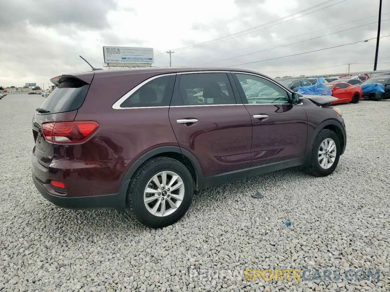 3 Photograph of a damaged car 5XYPG4A32KG476077 KIA SORENTO 2019