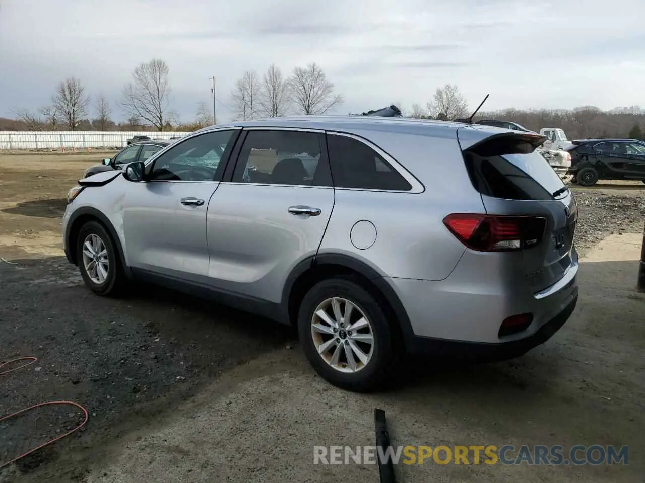 2 Photograph of a damaged car 5XYPG4A32KG497818 KIA SORENTO 2019