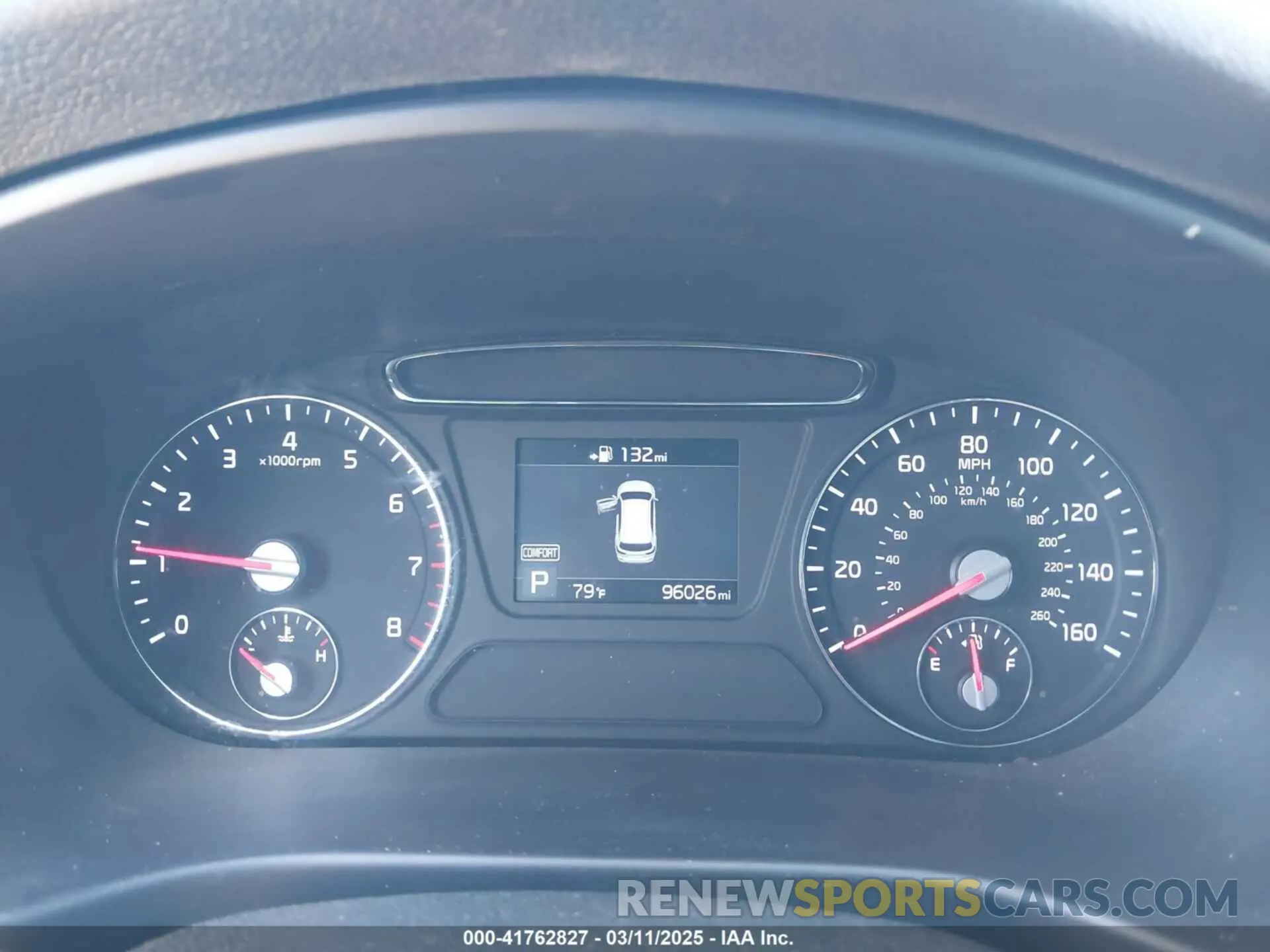 7 Photograph of a damaged car 5XYPG4A32KG533121 KIA SORENTO 2019