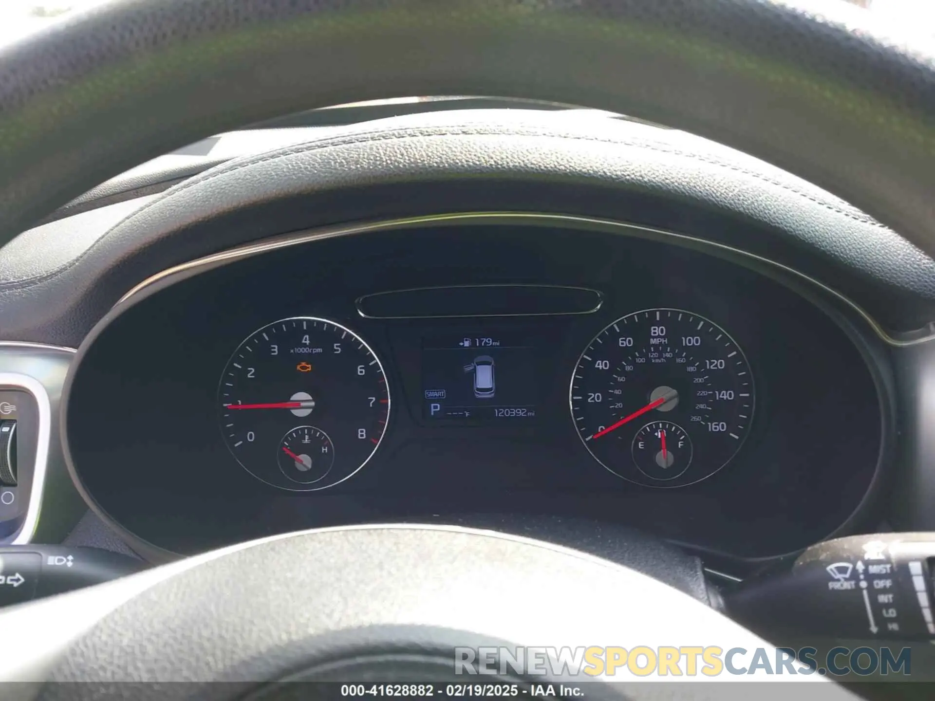 7 Photograph of a damaged car 5XYPG4A32KG538030 KIA SORENTO 2019