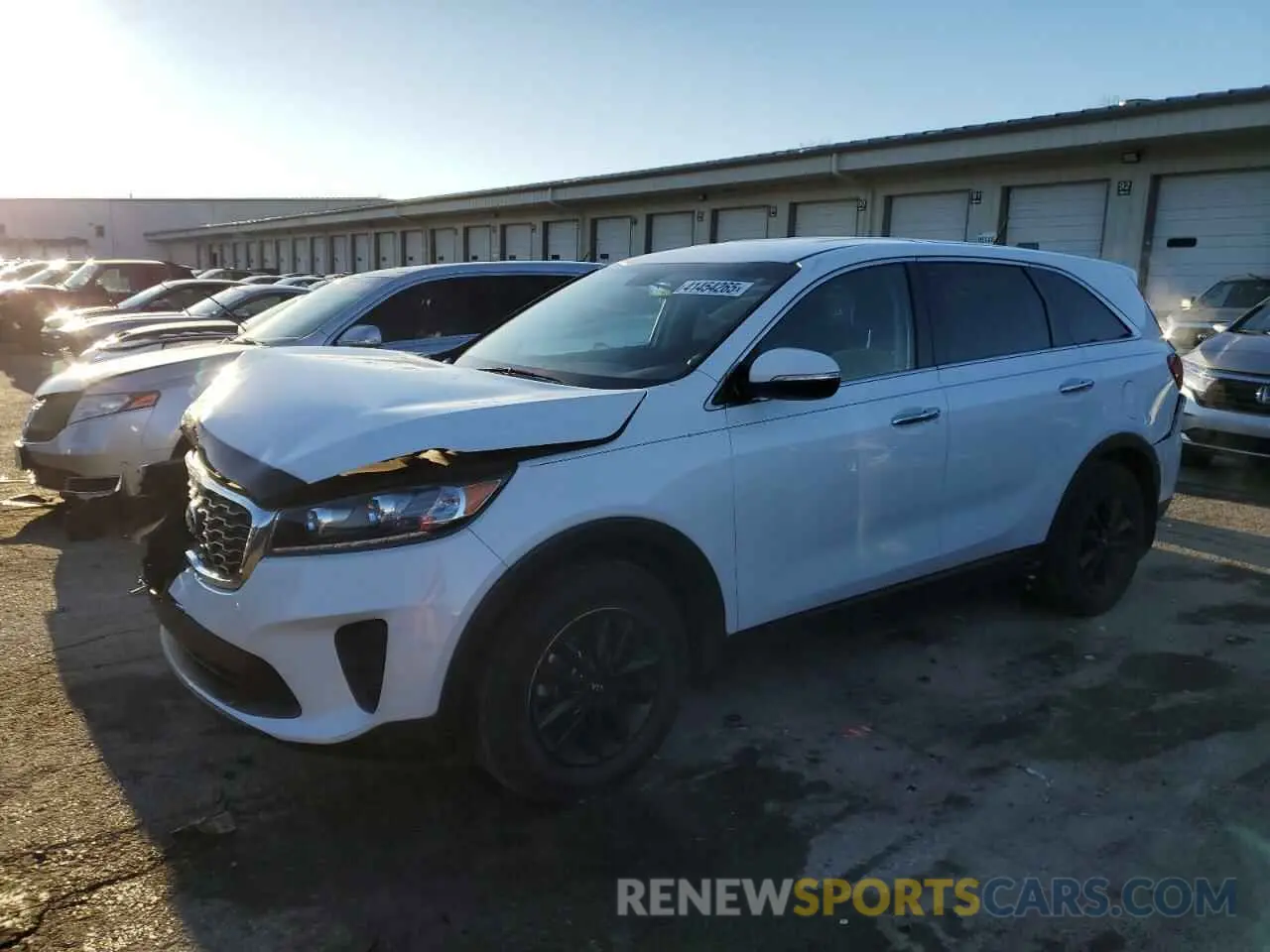 1 Photograph of a damaged car 5XYPG4A32KG575627 KIA SORENTO 2019