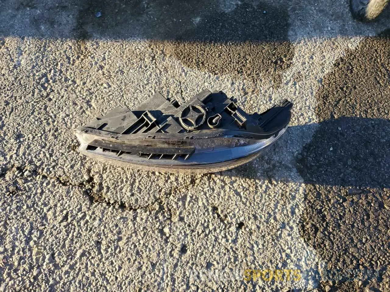 13 Photograph of a damaged car 5XYPG4A32KG575627 KIA SORENTO 2019