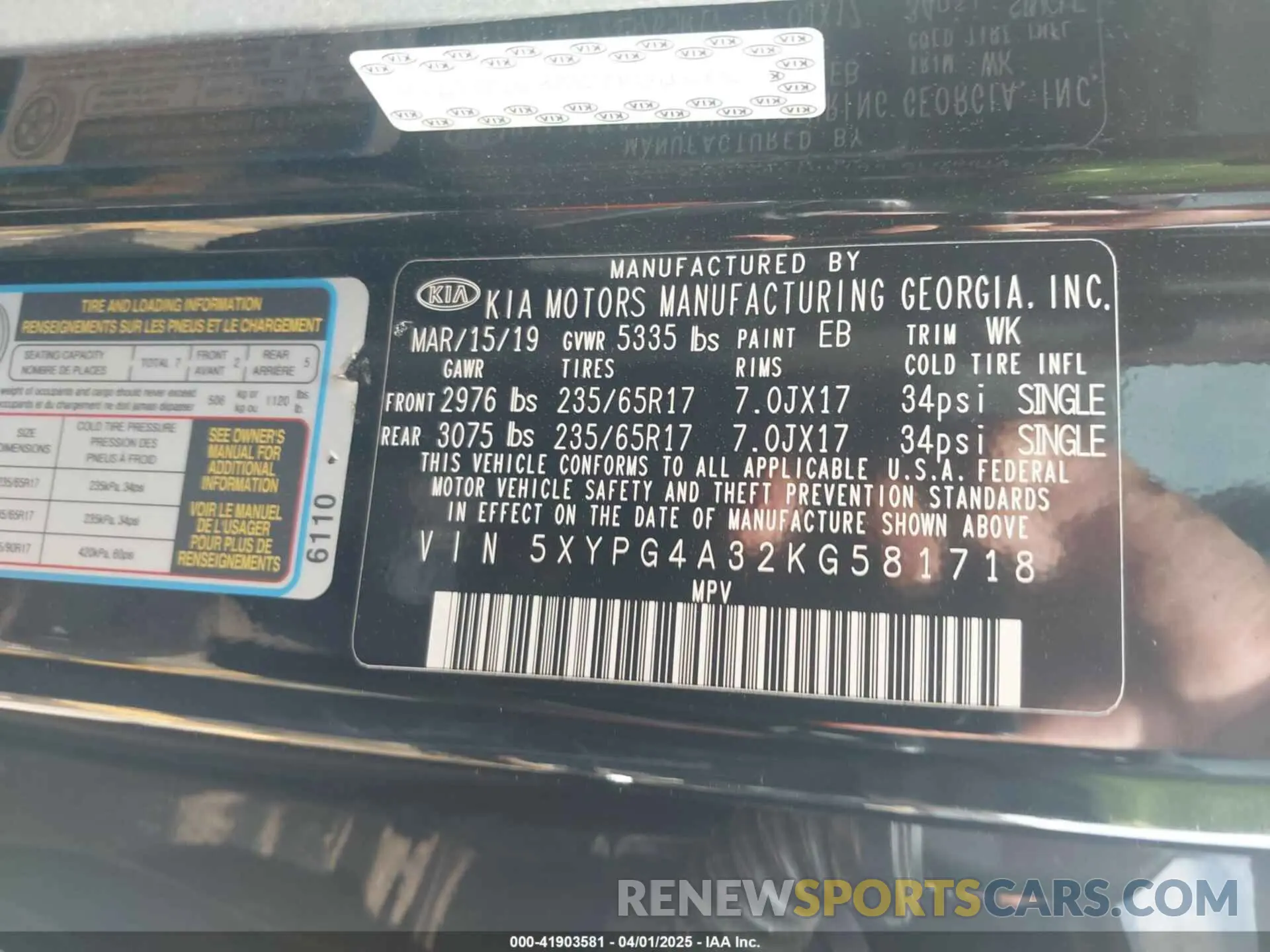 9 Photograph of a damaged car 5XYPG4A32KG581718 KIA SORENTO 2019