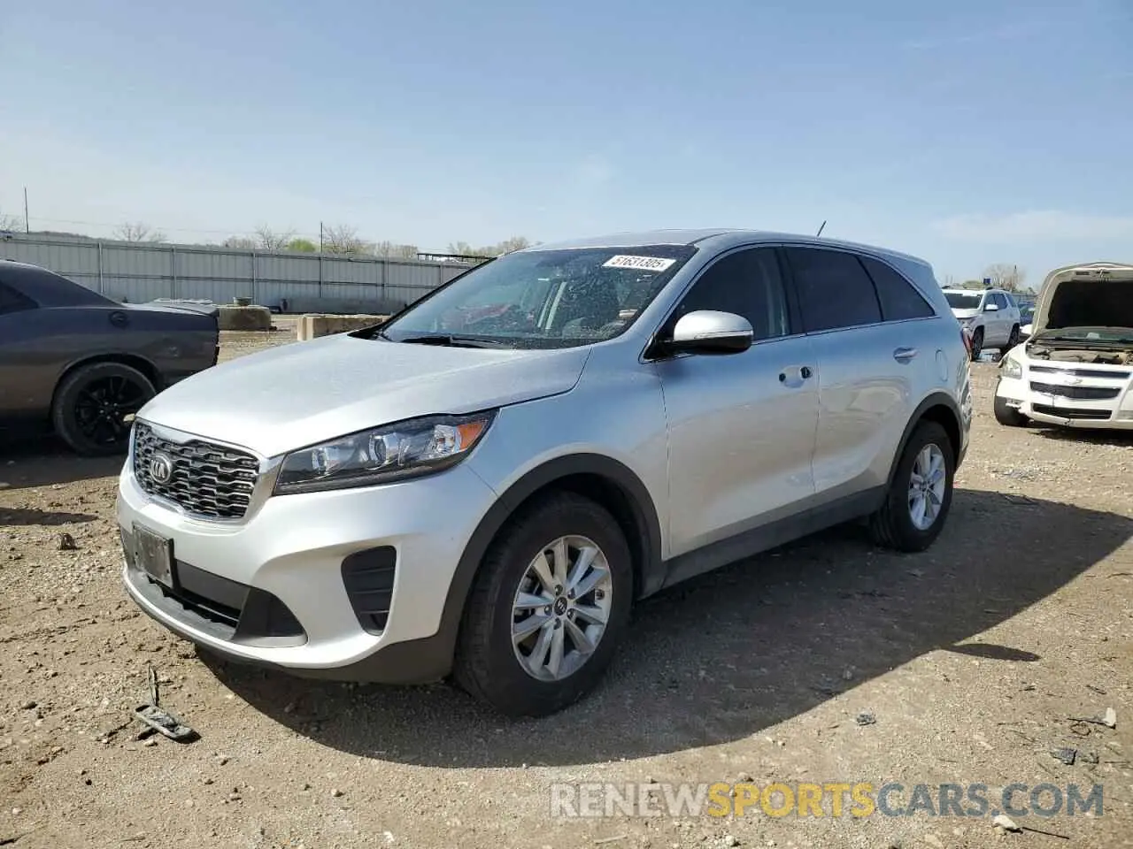 1 Photograph of a damaged car 5XYPG4A32KG591908 KIA SORENTO 2019