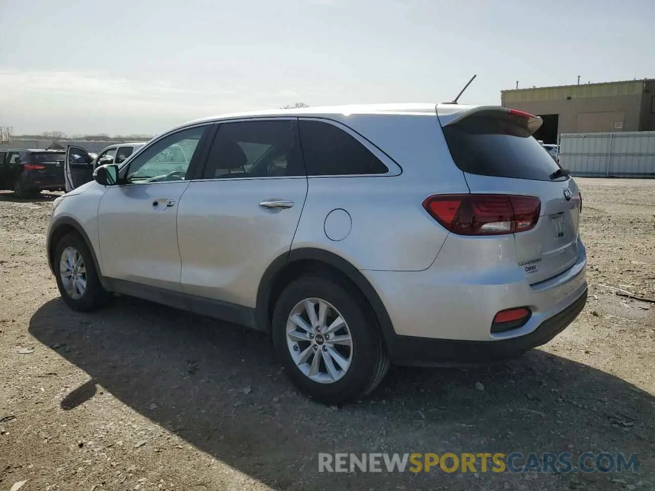 2 Photograph of a damaged car 5XYPG4A32KG591908 KIA SORENTO 2019