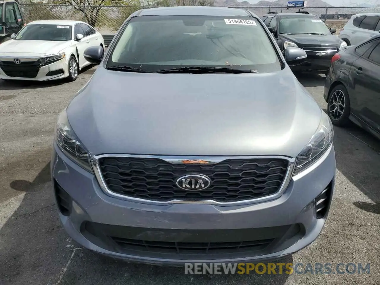5 Photograph of a damaged car 5XYPG4A32KG603233 KIA SORENTO 2019