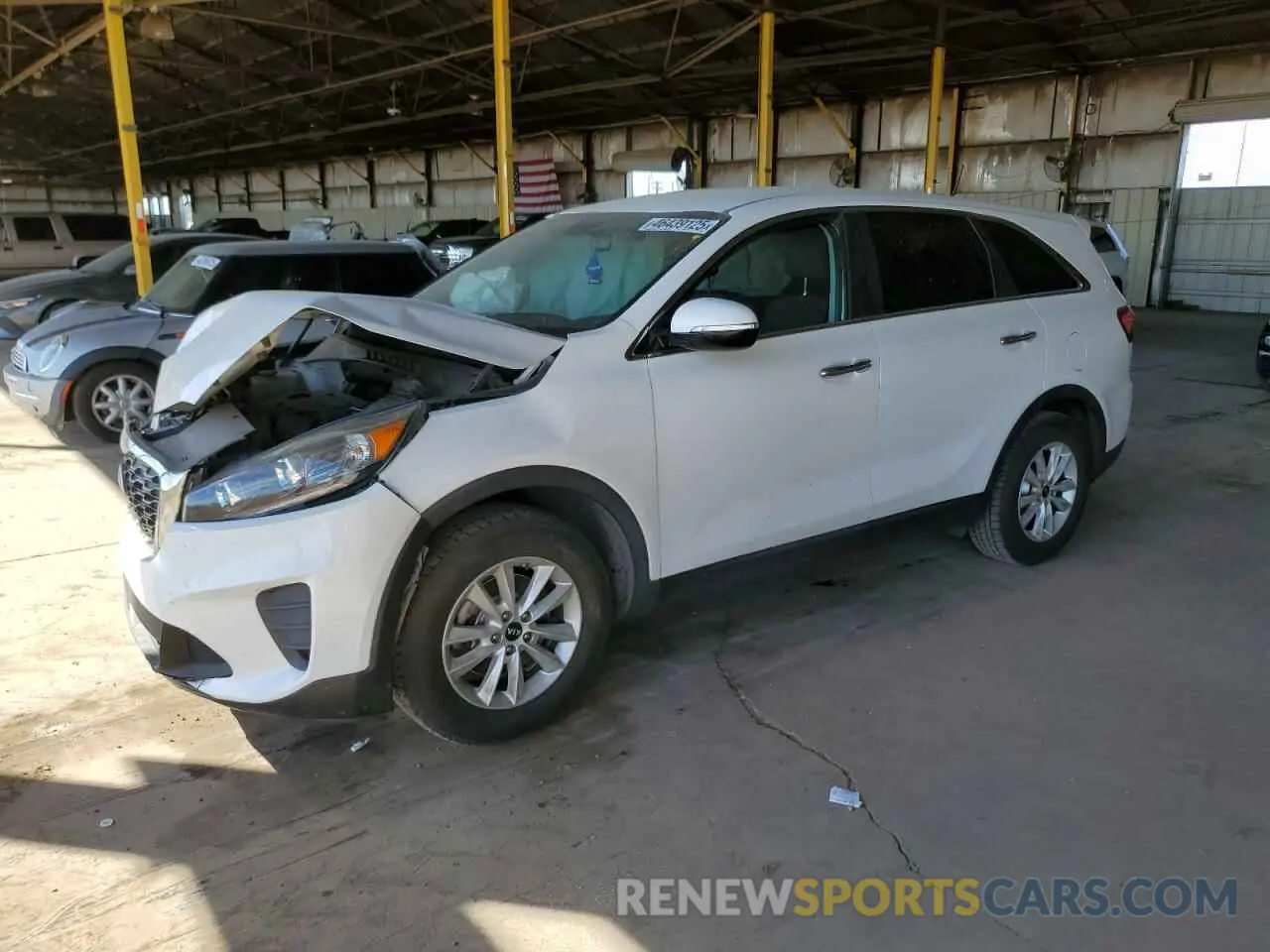 1 Photograph of a damaged car 5XYPG4A32KG611297 KIA SORENTO 2019