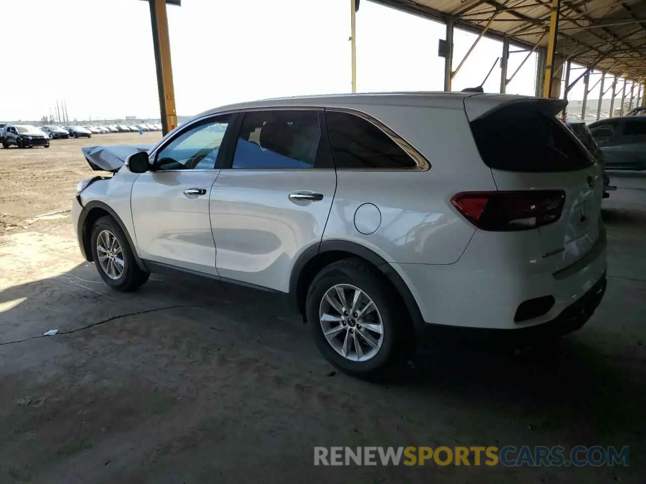 2 Photograph of a damaged car 5XYPG4A32KG611297 KIA SORENTO 2019