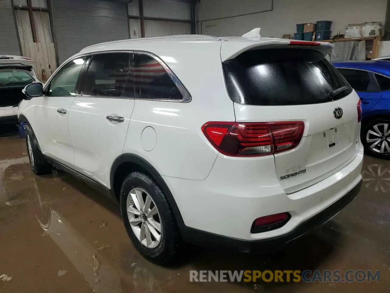 2 Photograph of a damaged car 5XYPG4A33KG439765 KIA SORENTO 2019