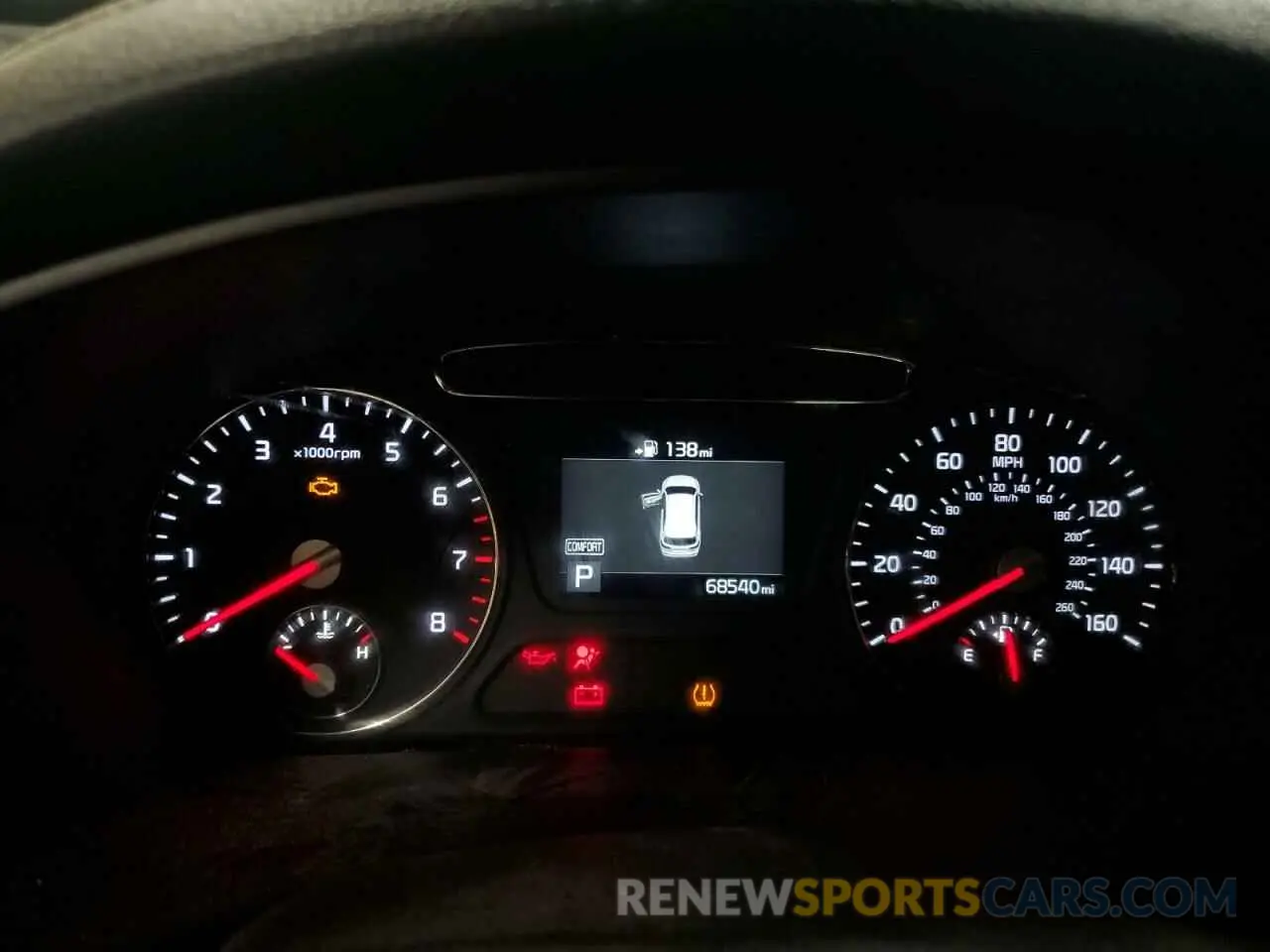 9 Photograph of a damaged car 5XYPG4A33KG439765 KIA SORENTO 2019