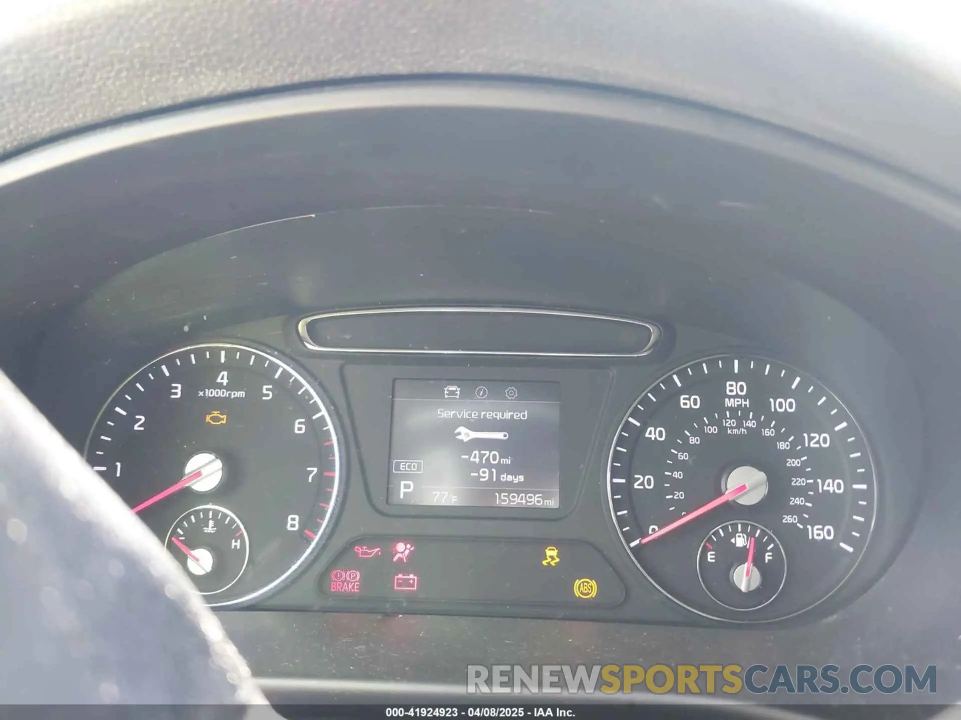 7 Photograph of a damaged car 5XYPG4A33KG512634 KIA SORENTO 2019