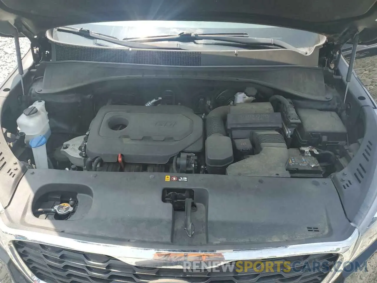 12 Photograph of a damaged car 5XYPG4A33KG515498 KIA SORENTO 2019