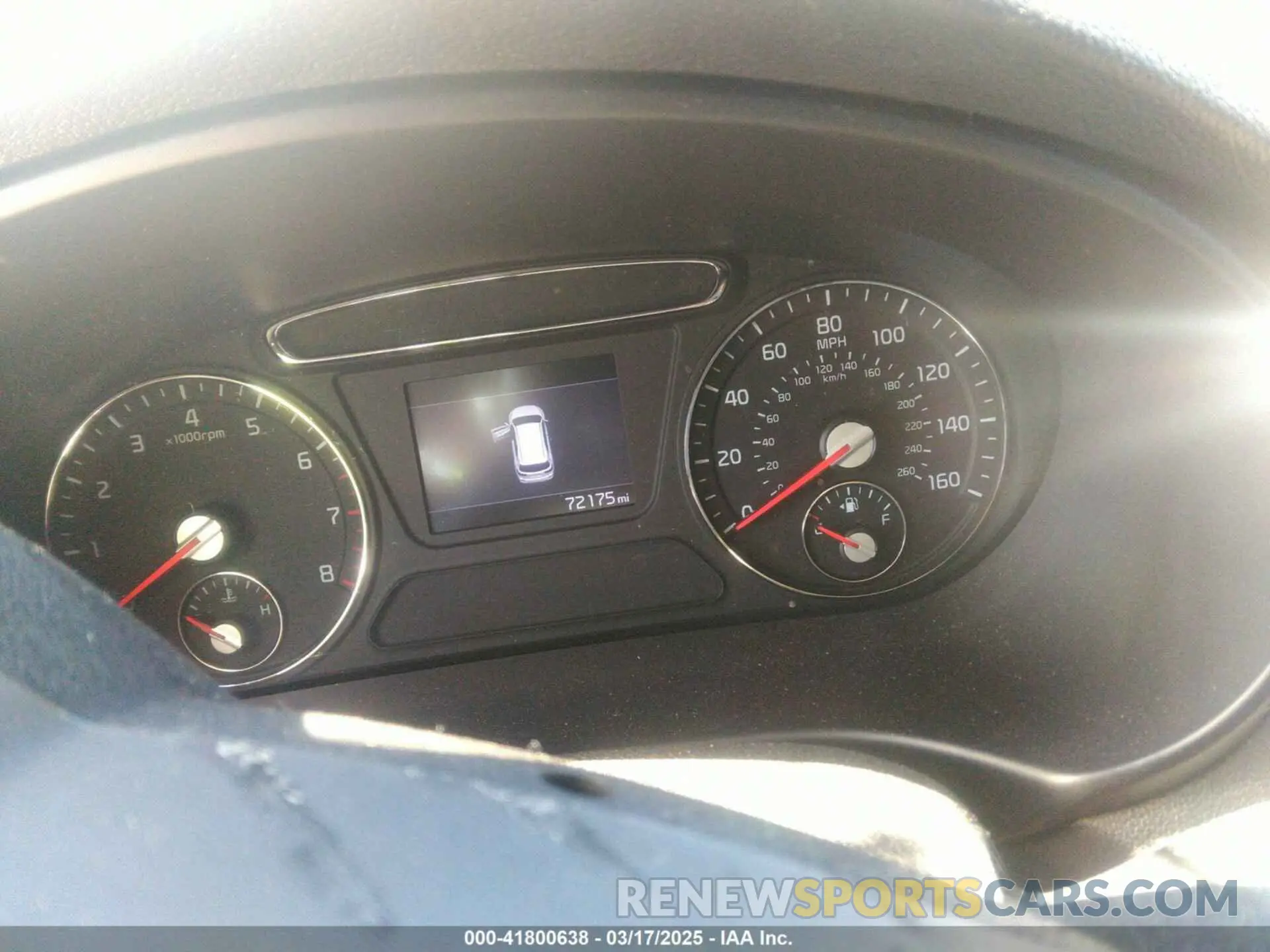 7 Photograph of a damaged car 5XYPG4A33KG538926 KIA SORENTO 2019