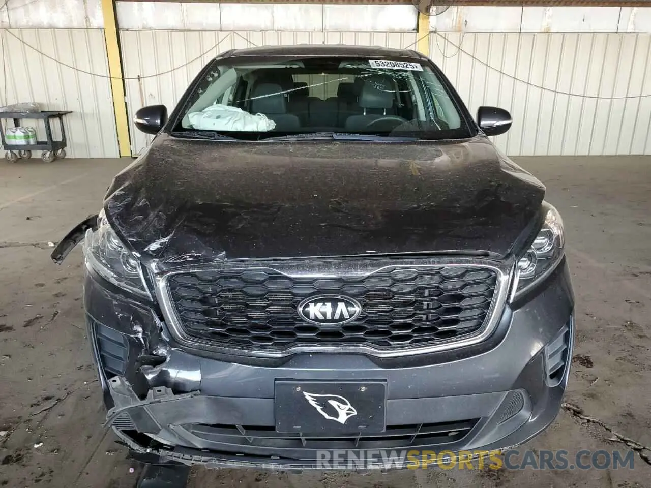 5 Photograph of a damaged car 5XYPG4A33KG541633 KIA SORENTO 2019