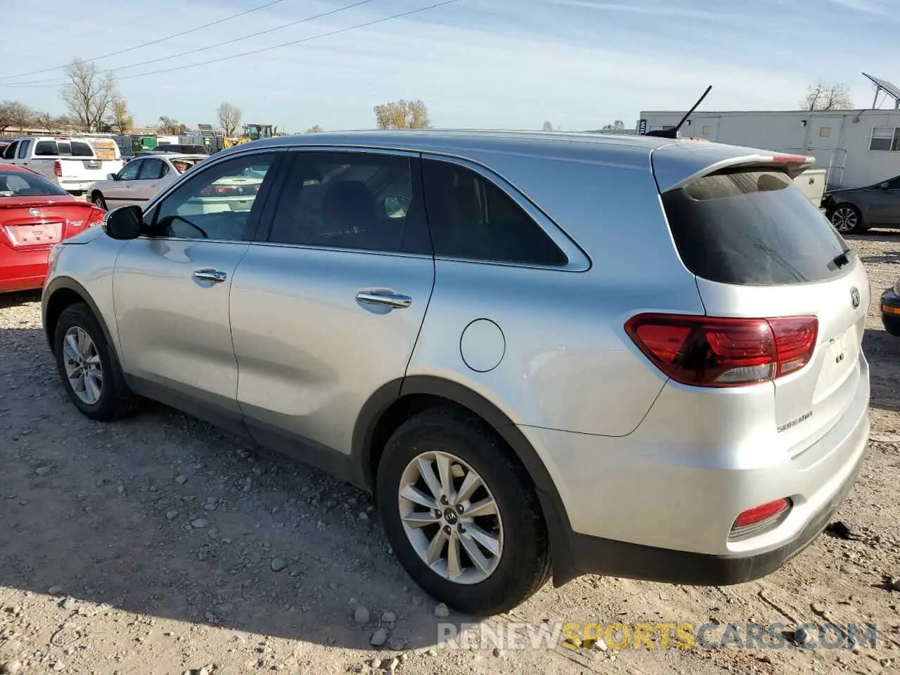 2 Photograph of a damaged car 5XYPG4A33KG579962 KIA SORENTO 2019