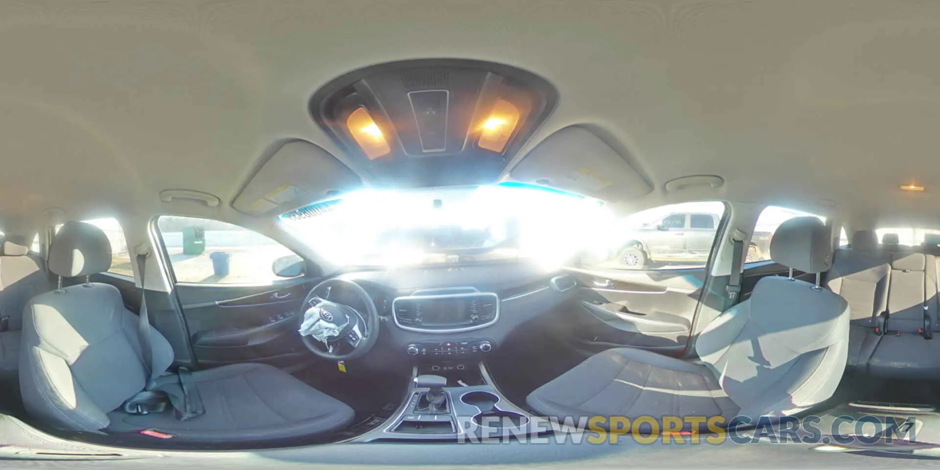 13 Photograph of a damaged car 5XYPG4A33KG580626 KIA SORENTO 2019
