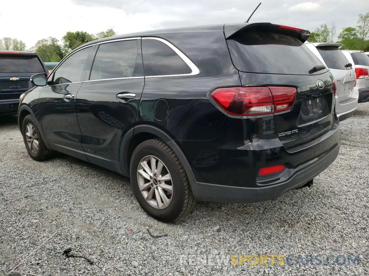 2 Photograph of a damaged car 5XYPG4A34KG500069 KIA SORENTO 2019