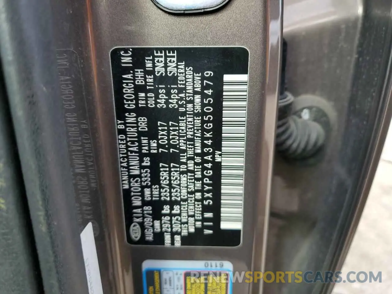 14 Photograph of a damaged car 5XYPG4A34KG505479 KIA SORENTO 2019