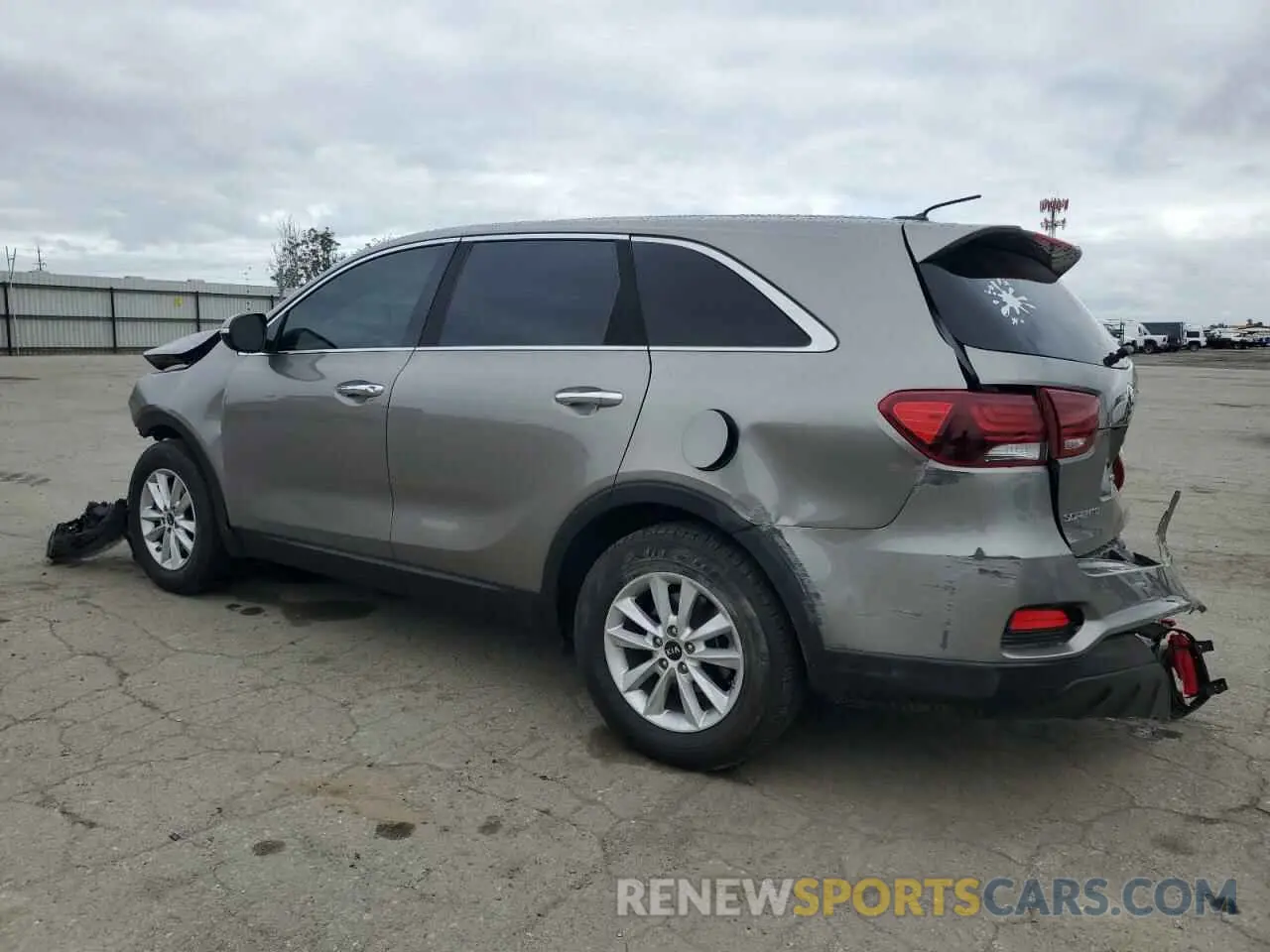 2 Photograph of a damaged car 5XYPG4A34KG536814 KIA SORENTO 2019