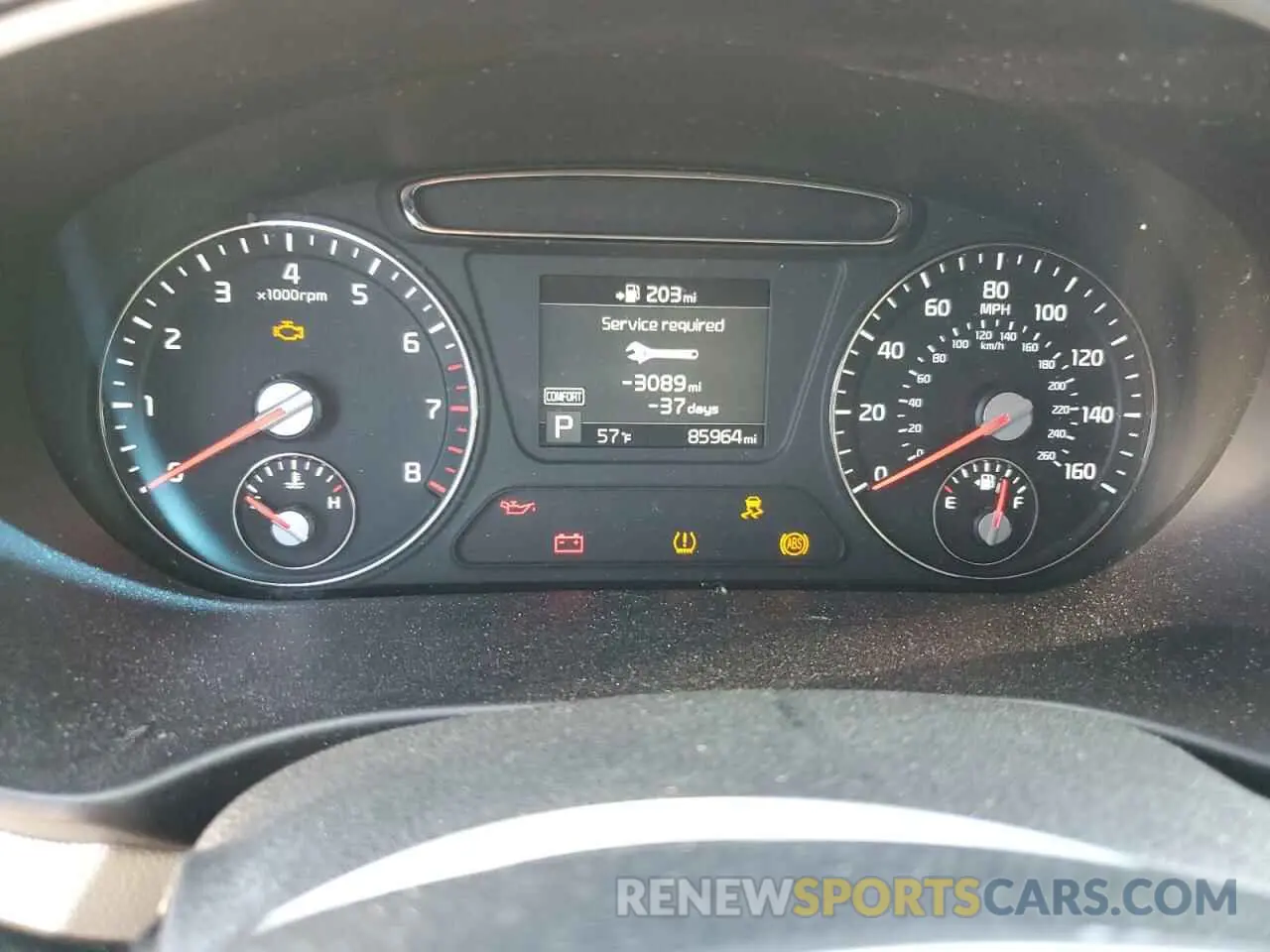 9 Photograph of a damaged car 5XYPG4A35KG433790 KIA SORENTO 2019