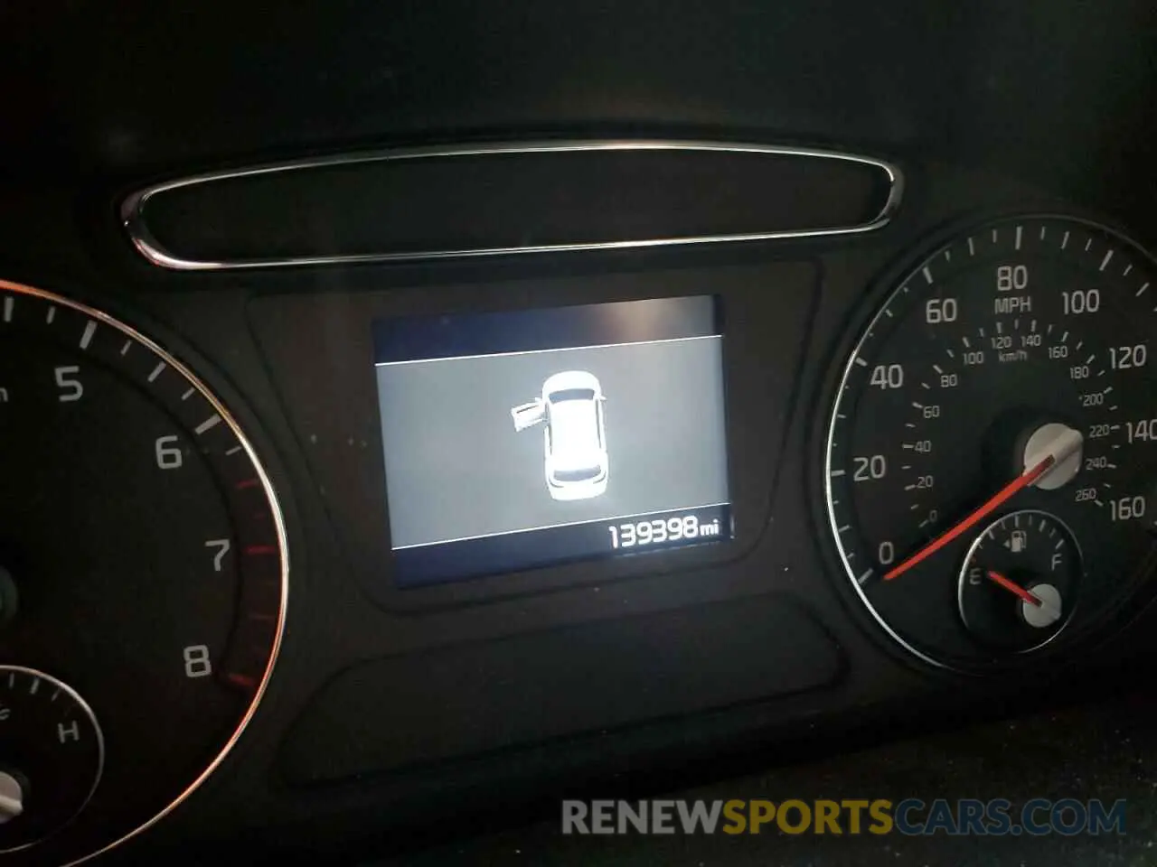 9 Photograph of a damaged car 5XYPG4A35KG479278 KIA SORENTO 2019