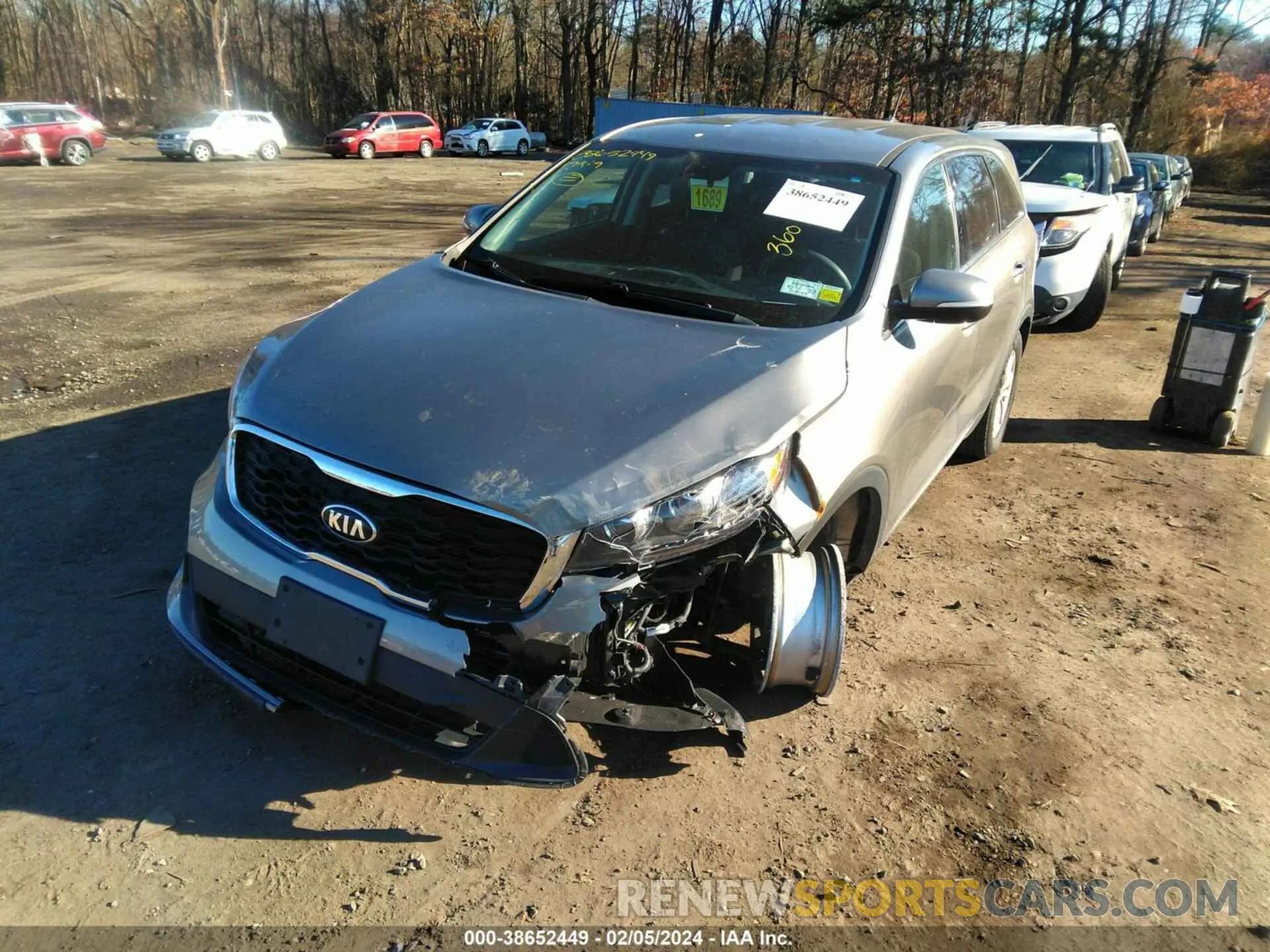 6 Photograph of a damaged car 5XYPG4A35KG506401 KIA SORENTO 2019