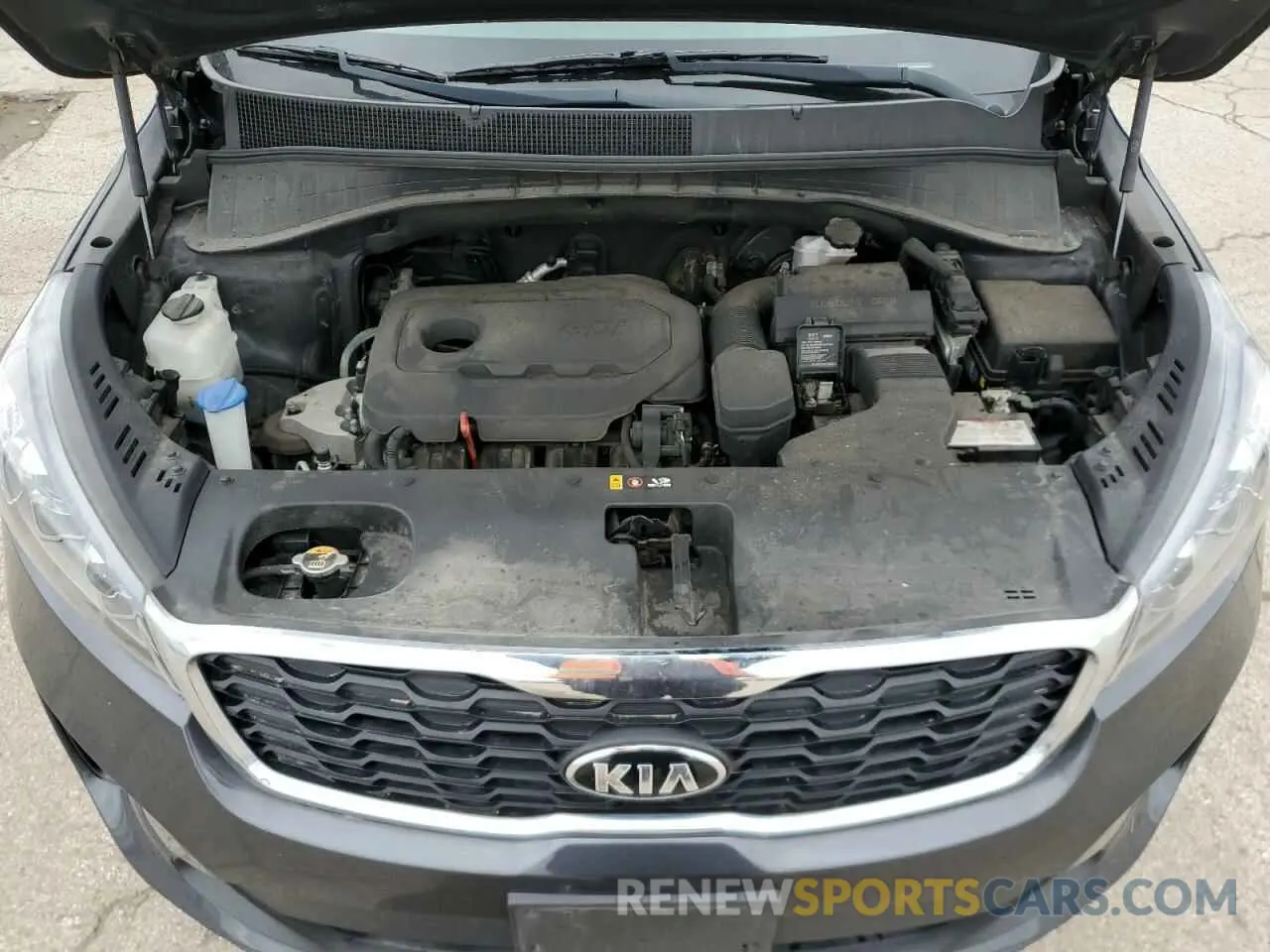 12 Photograph of a damaged car 5XYPG4A35KG523361 KIA SORENTO 2019