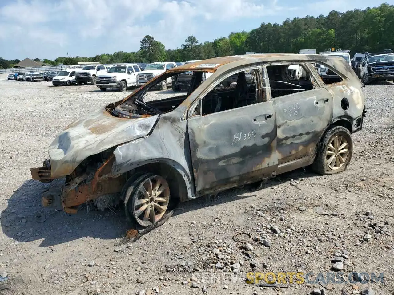 1 Photograph of a damaged car 5XYPG4A35KG534232 KIA SORENTO 2019
