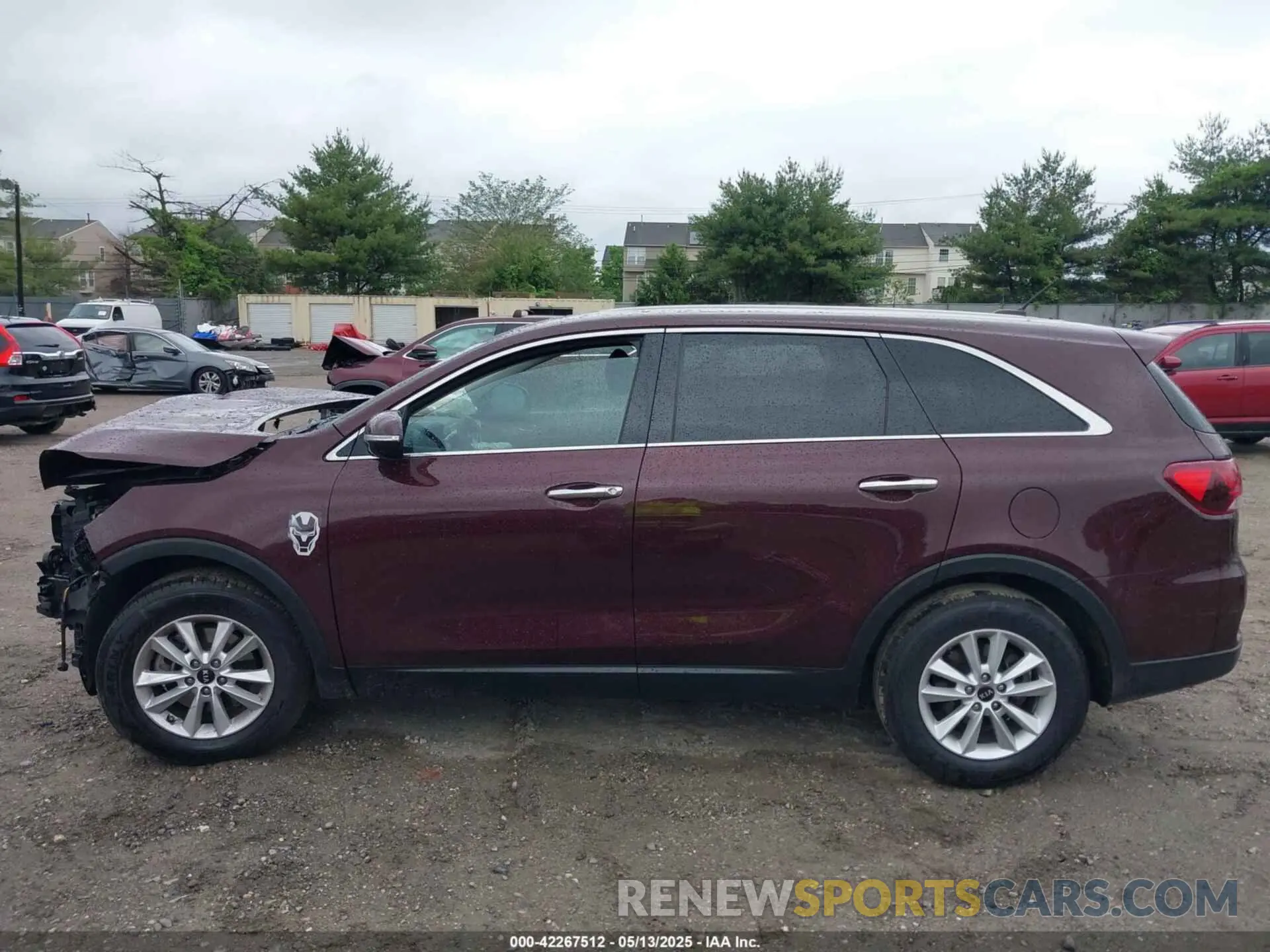 14 Photograph of a damaged car 5XYPG4A35KG576058 KIA SORENTO 2019
