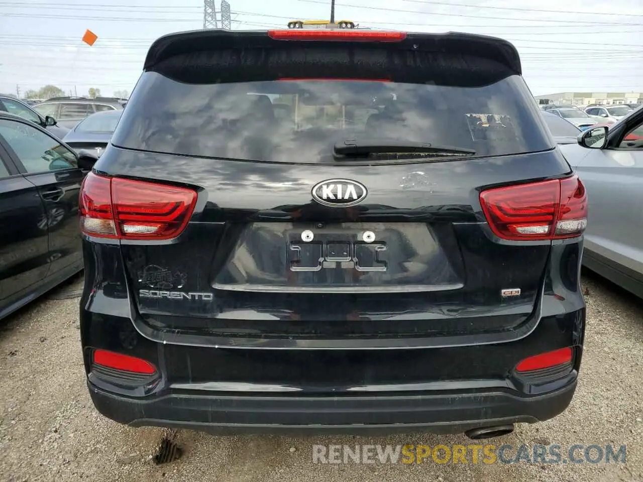 6 Photograph of a damaged car 5XYPG4A35KG582488 KIA SORENTO 2019