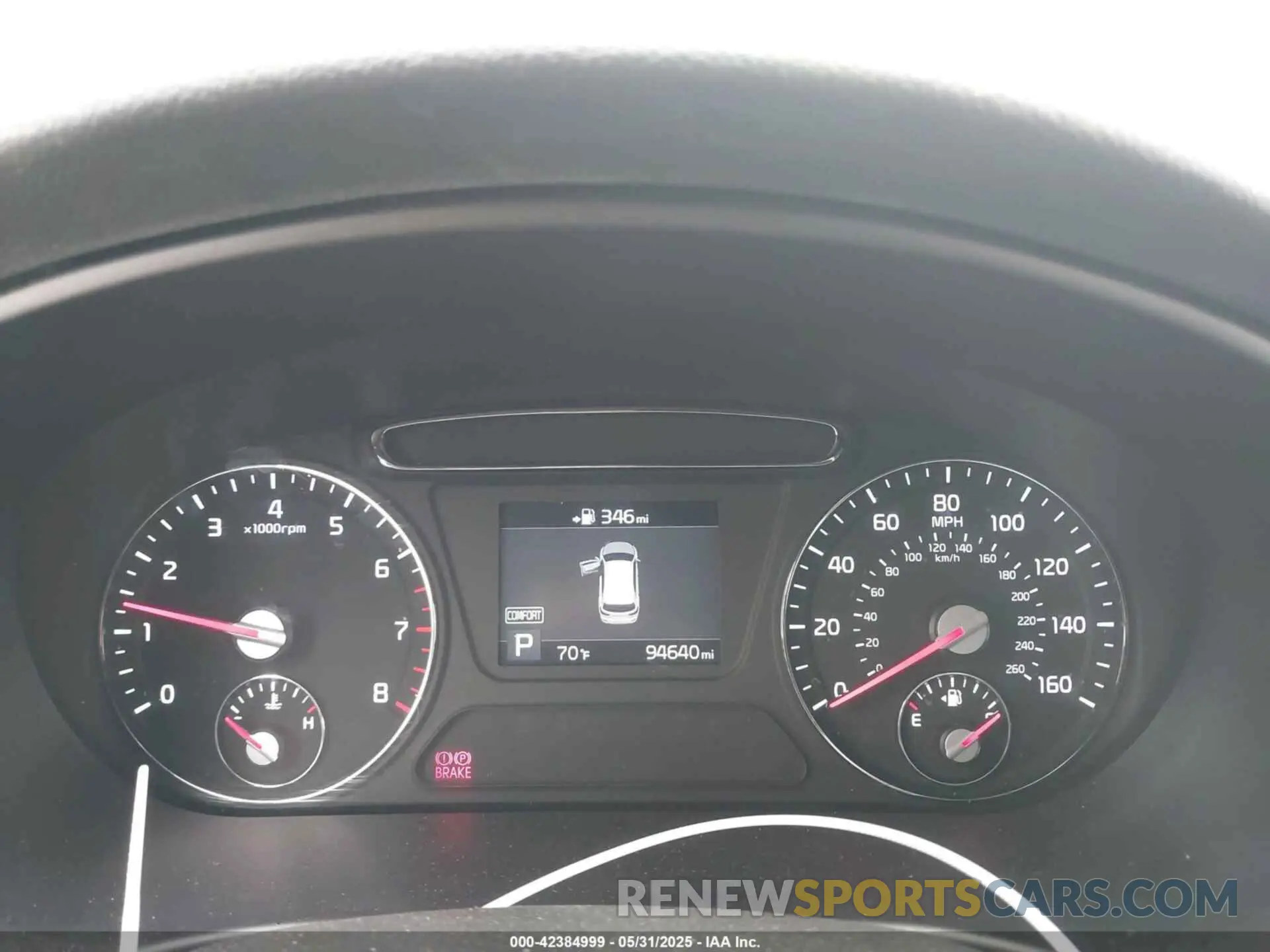 16 Photograph of a damaged car 5XYPG4A36KG438741 KIA SORENTO 2019