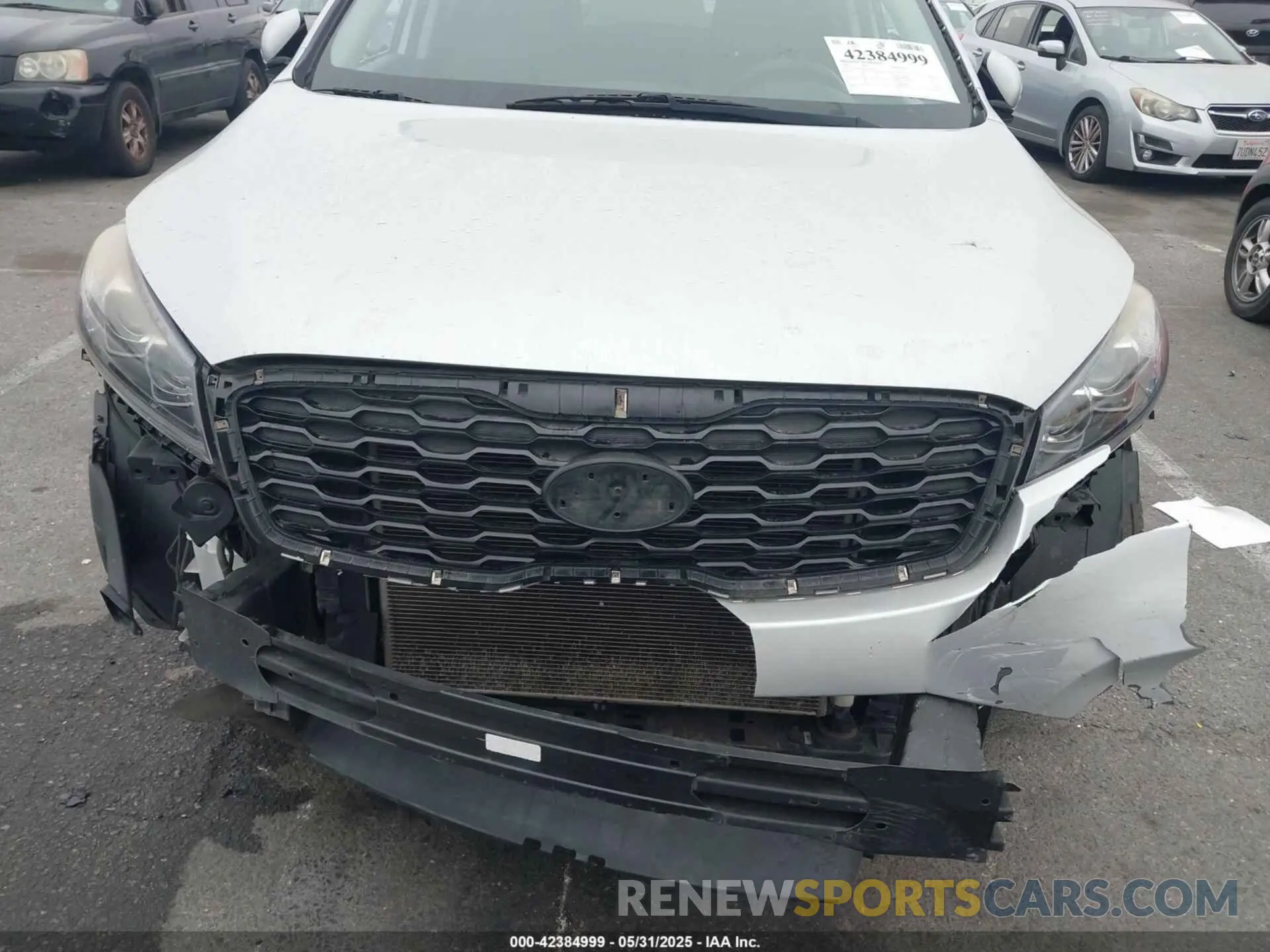 6 Photograph of a damaged car 5XYPG4A36KG438741 KIA SORENTO 2019