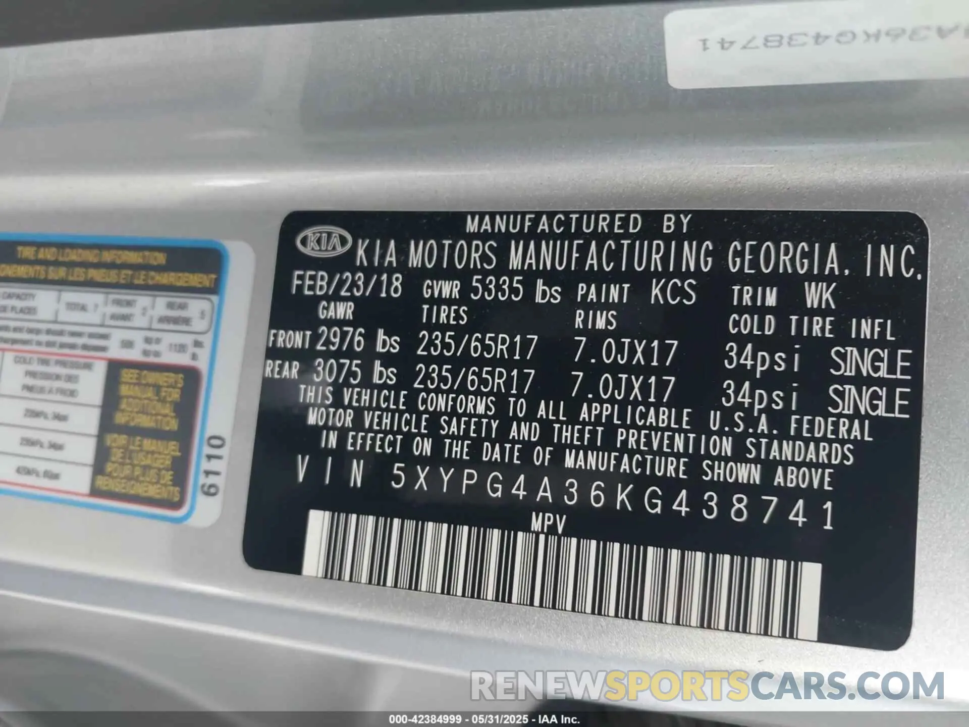 9 Photograph of a damaged car 5XYPG4A36KG438741 KIA SORENTO 2019