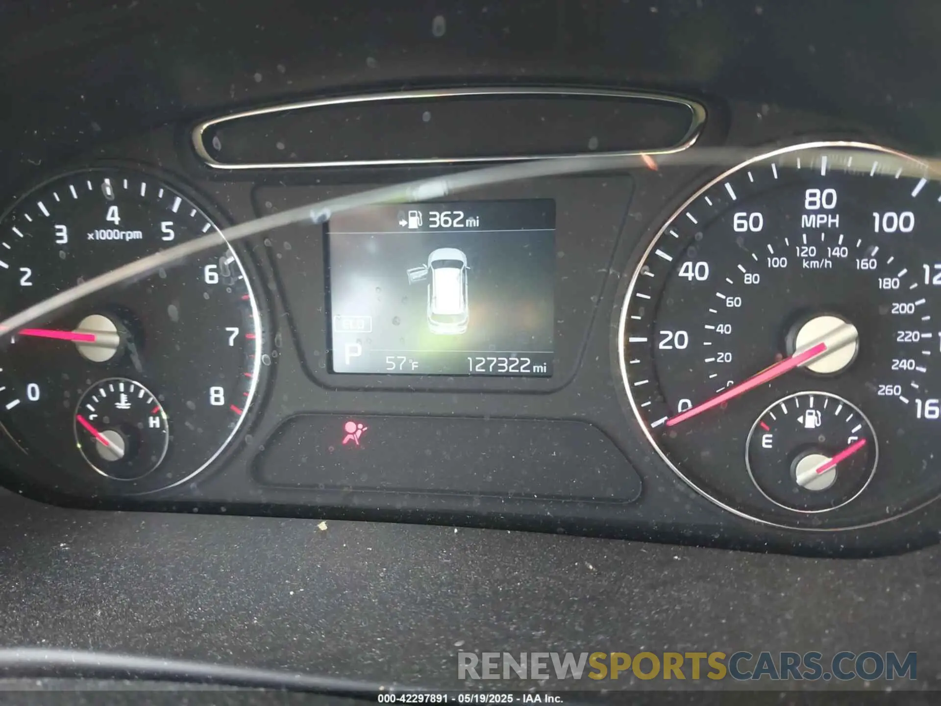 15 Photograph of a damaged car 5XYPG4A36KG505614 KIA SORENTO 2019