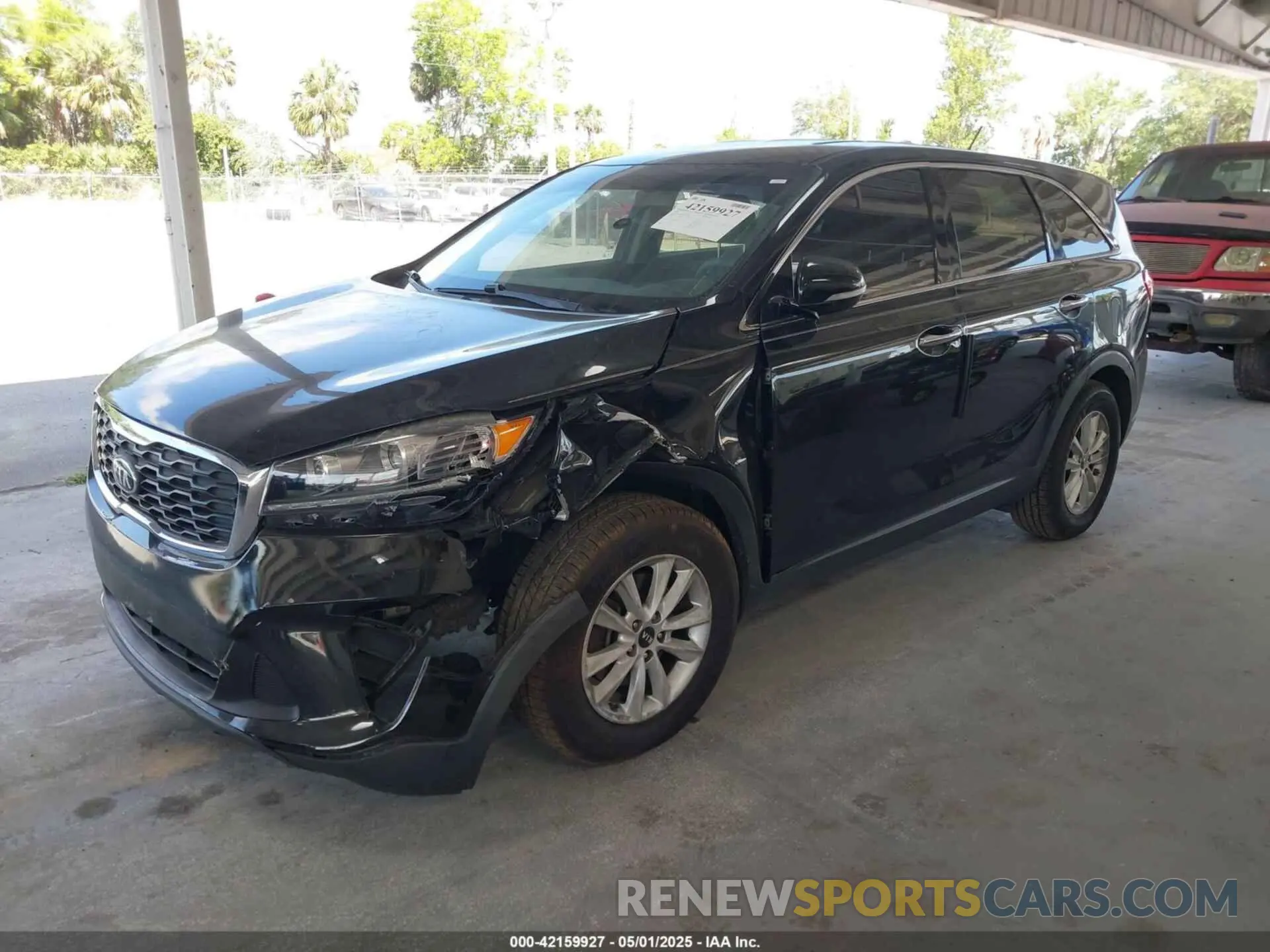 2 Photograph of a damaged car 5XYPG4A36KG571869 KIA SORENTO 2019