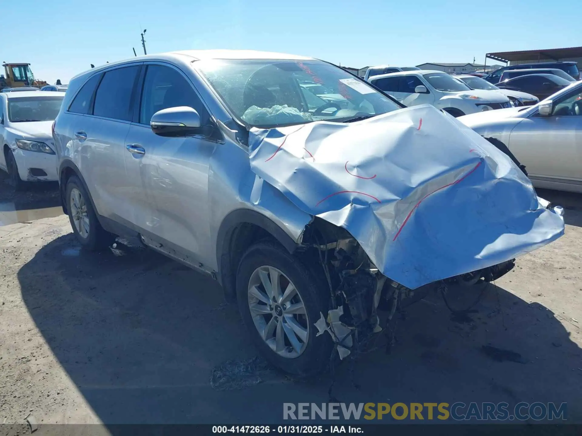 1 Photograph of a damaged car 5XYPG4A36KG579616 KIA SORENTO 2019