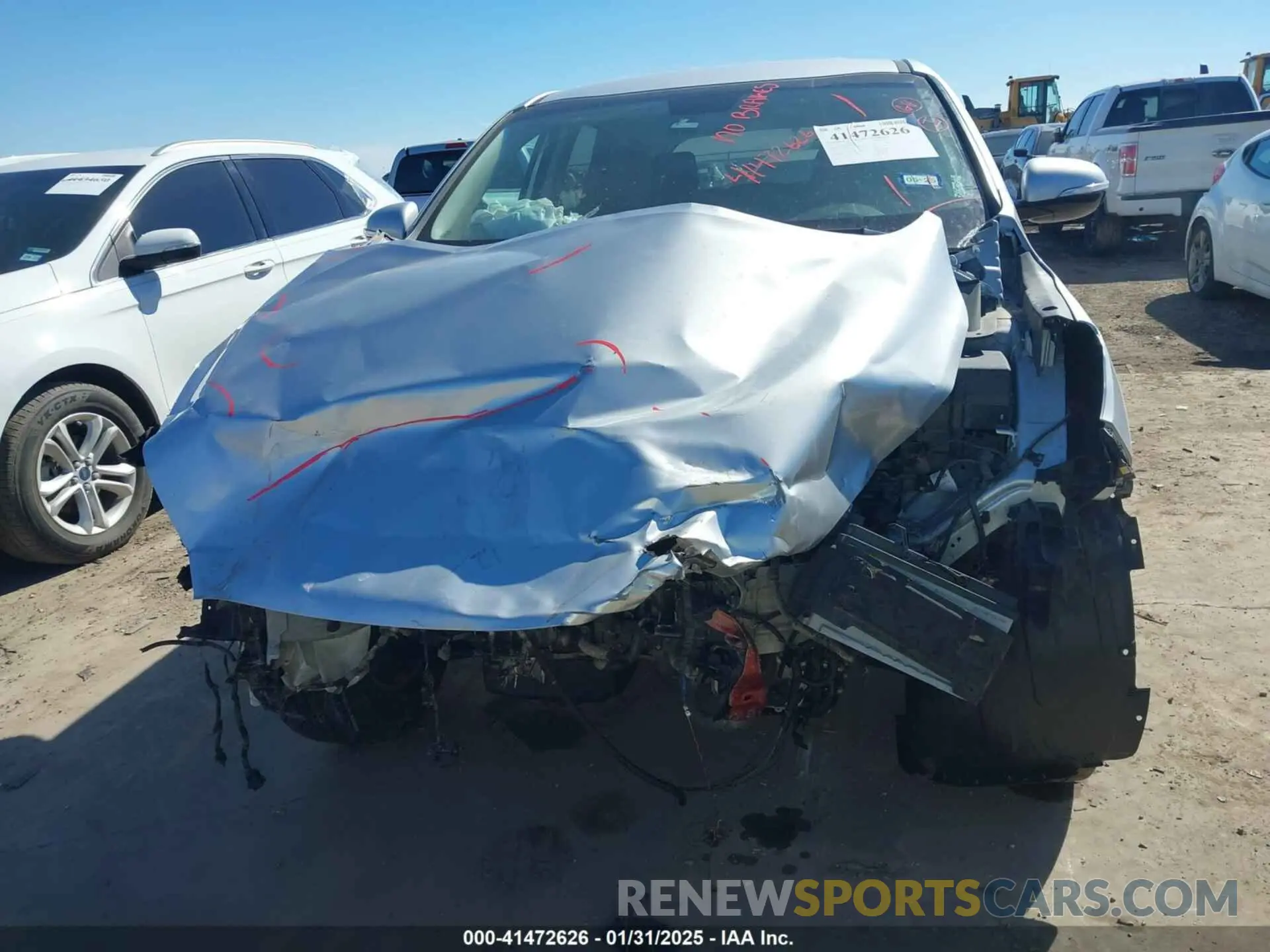 13 Photograph of a damaged car 5XYPG4A36KG579616 KIA SORENTO 2019