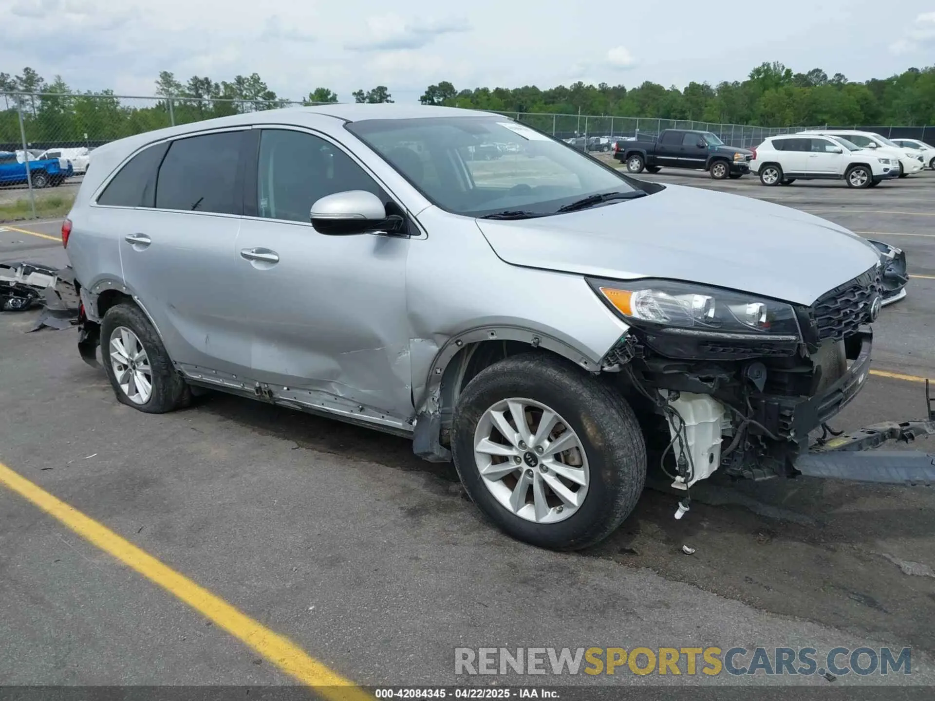 1 Photograph of a damaged car 5XYPG4A36KG593306 KIA SORENTO 2019