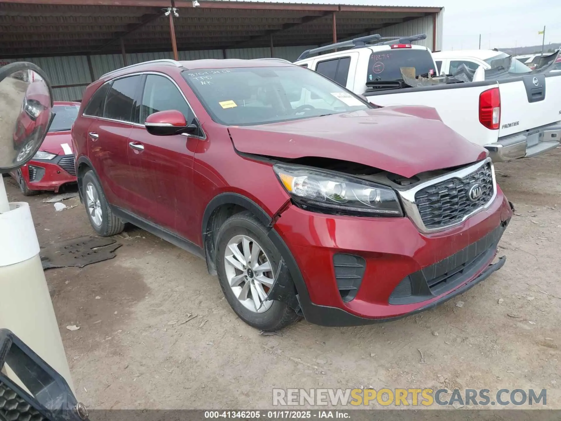 1 Photograph of a damaged car 5XYPG4A37KG465964 KIA SORENTO 2019