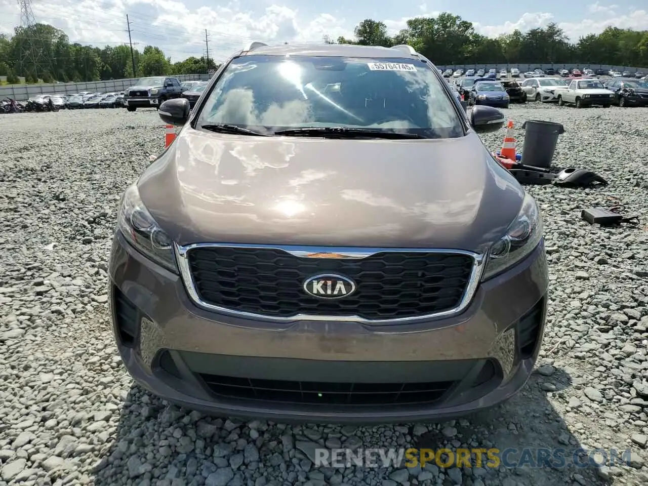 5 Photograph of a damaged car 5XYPG4A37KG478648 KIA SORENTO 2019
