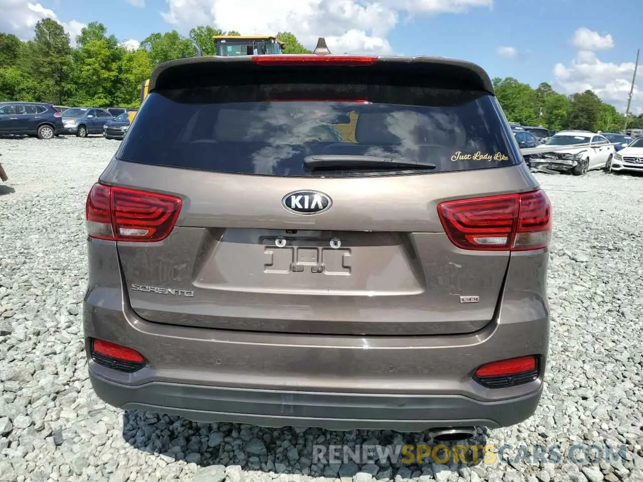 6 Photograph of a damaged car 5XYPG4A37KG478648 KIA SORENTO 2019