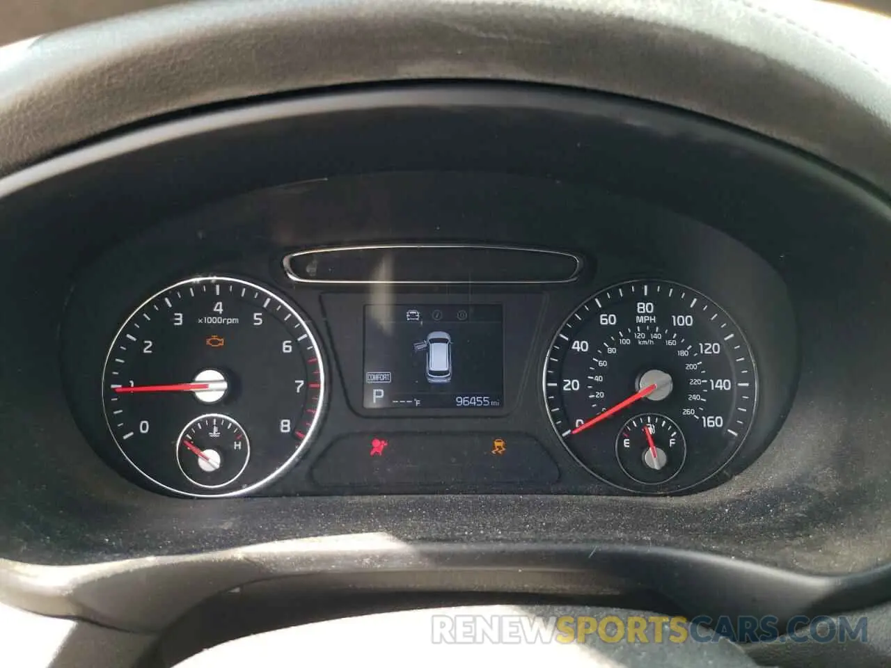 9 Photograph of a damaged car 5XYPG4A37KG516816 KIA SORENTO 2019