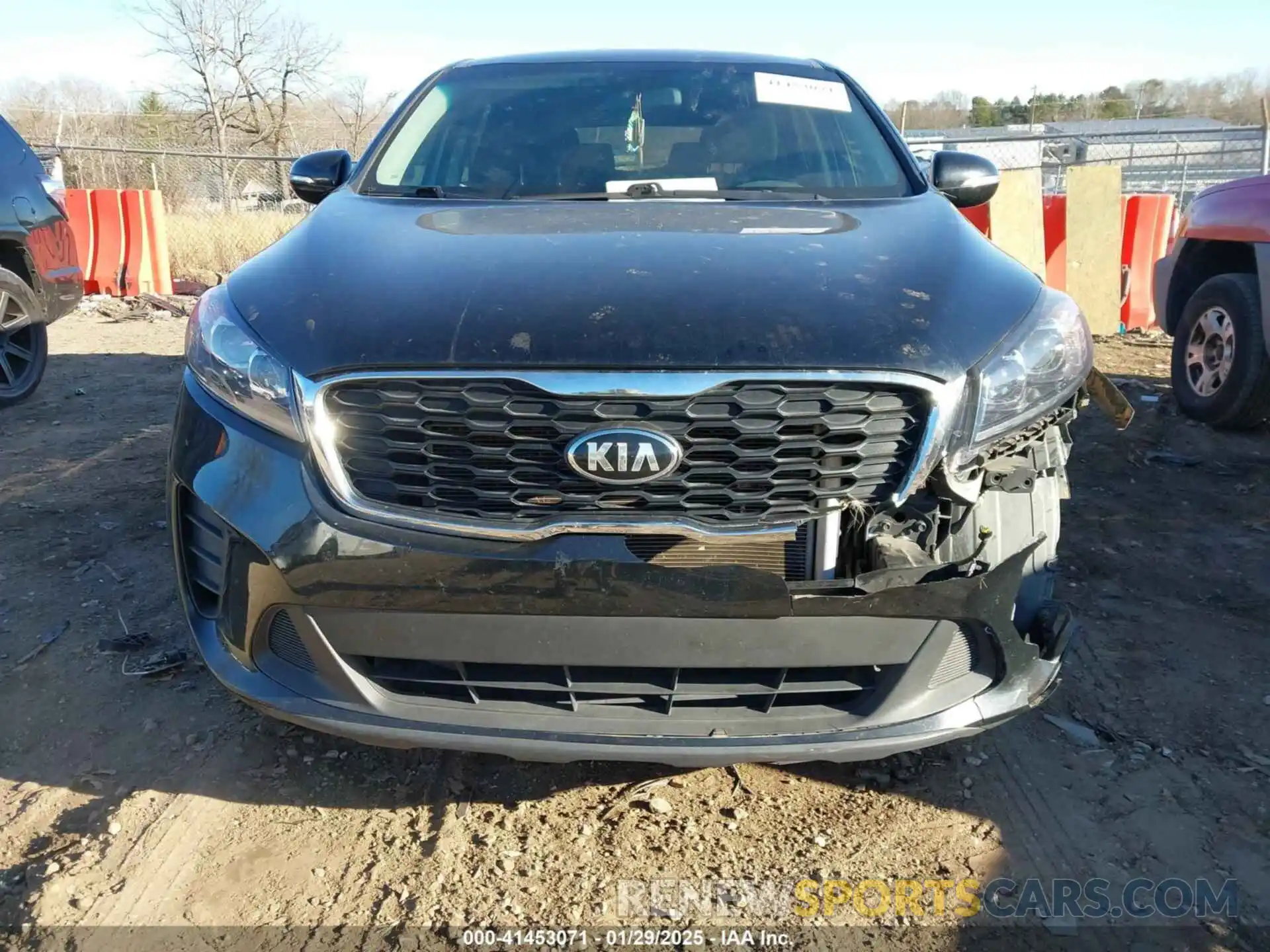 13 Photograph of a damaged car 5XYPG4A37KG577535 KIA SORENTO 2019