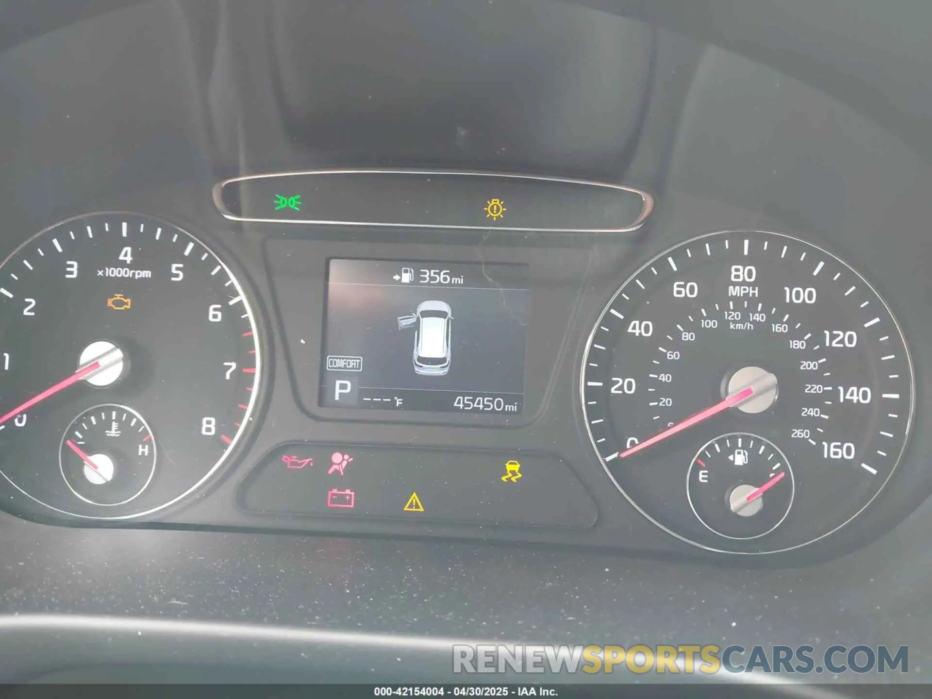 7 Photograph of a damaged car 5XYPG4A37KG589572 KIA SORENTO 2019