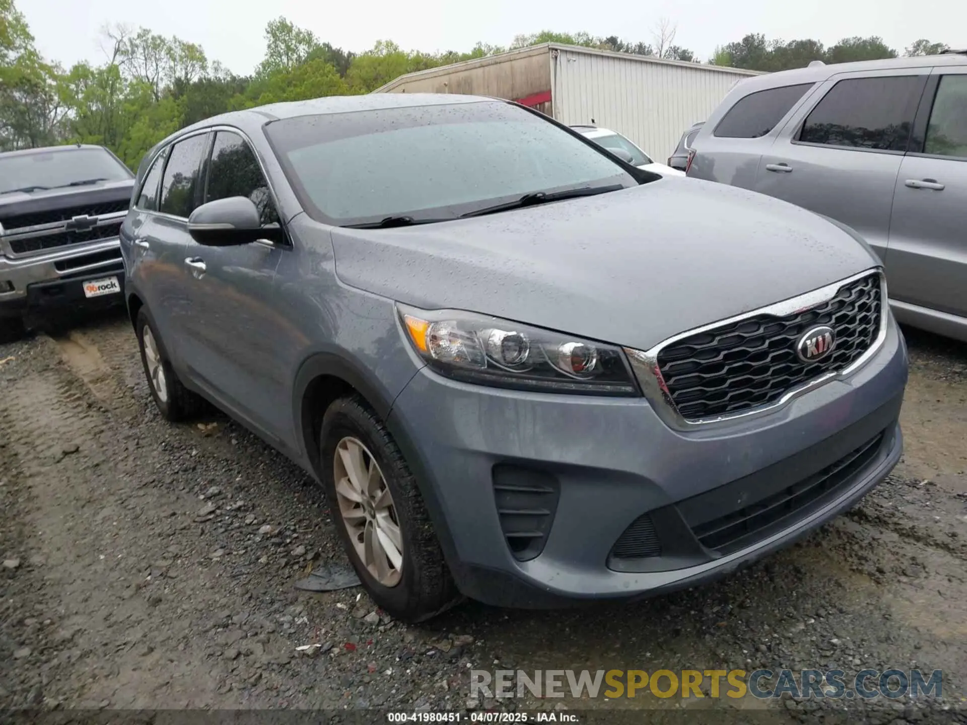 1 Photograph of a damaged car 5XYPG4A37KG597655 KIA SORENTO 2019