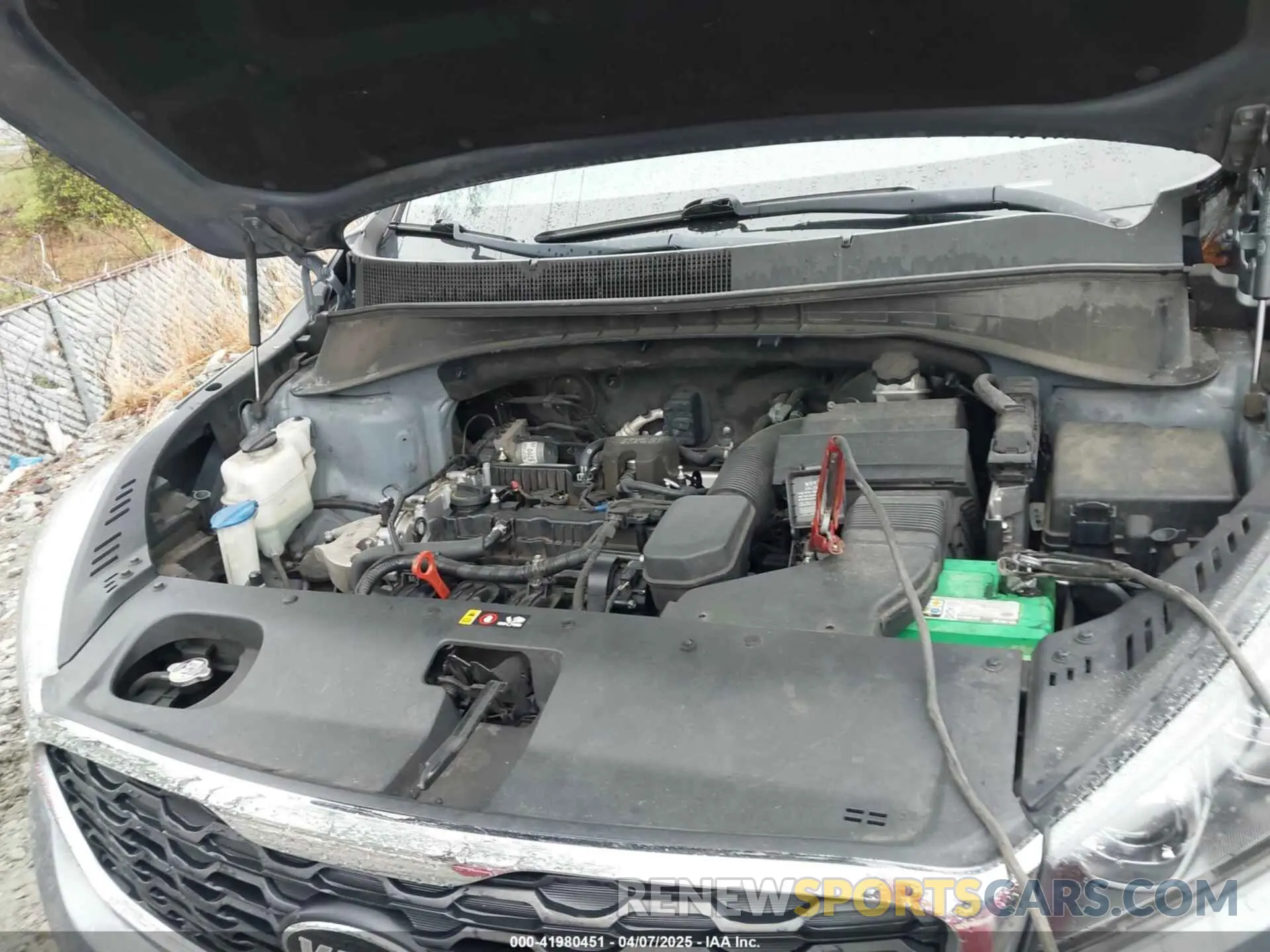 10 Photograph of a damaged car 5XYPG4A37KG597655 KIA SORENTO 2019