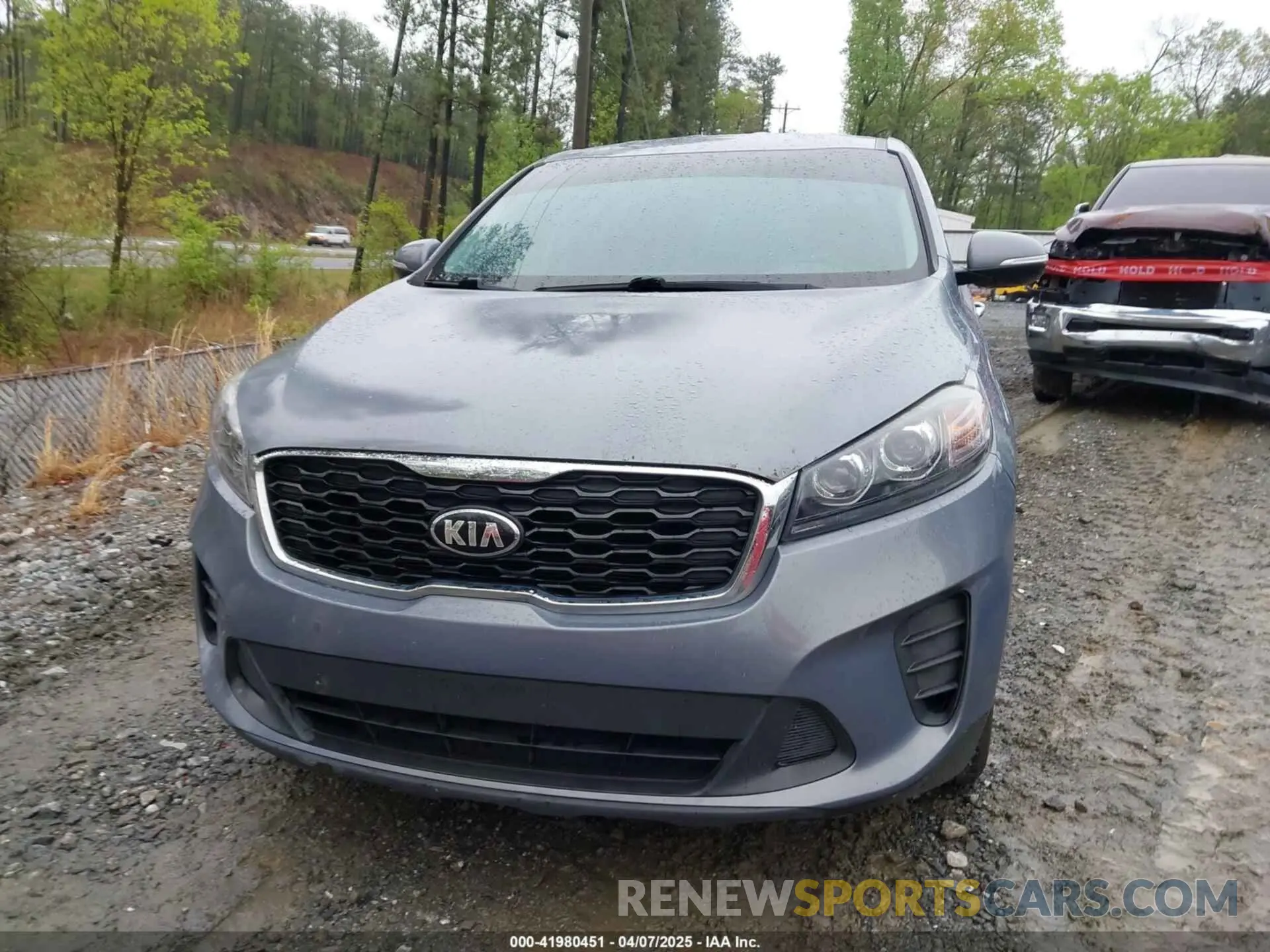 12 Photograph of a damaged car 5XYPG4A37KG597655 KIA SORENTO 2019